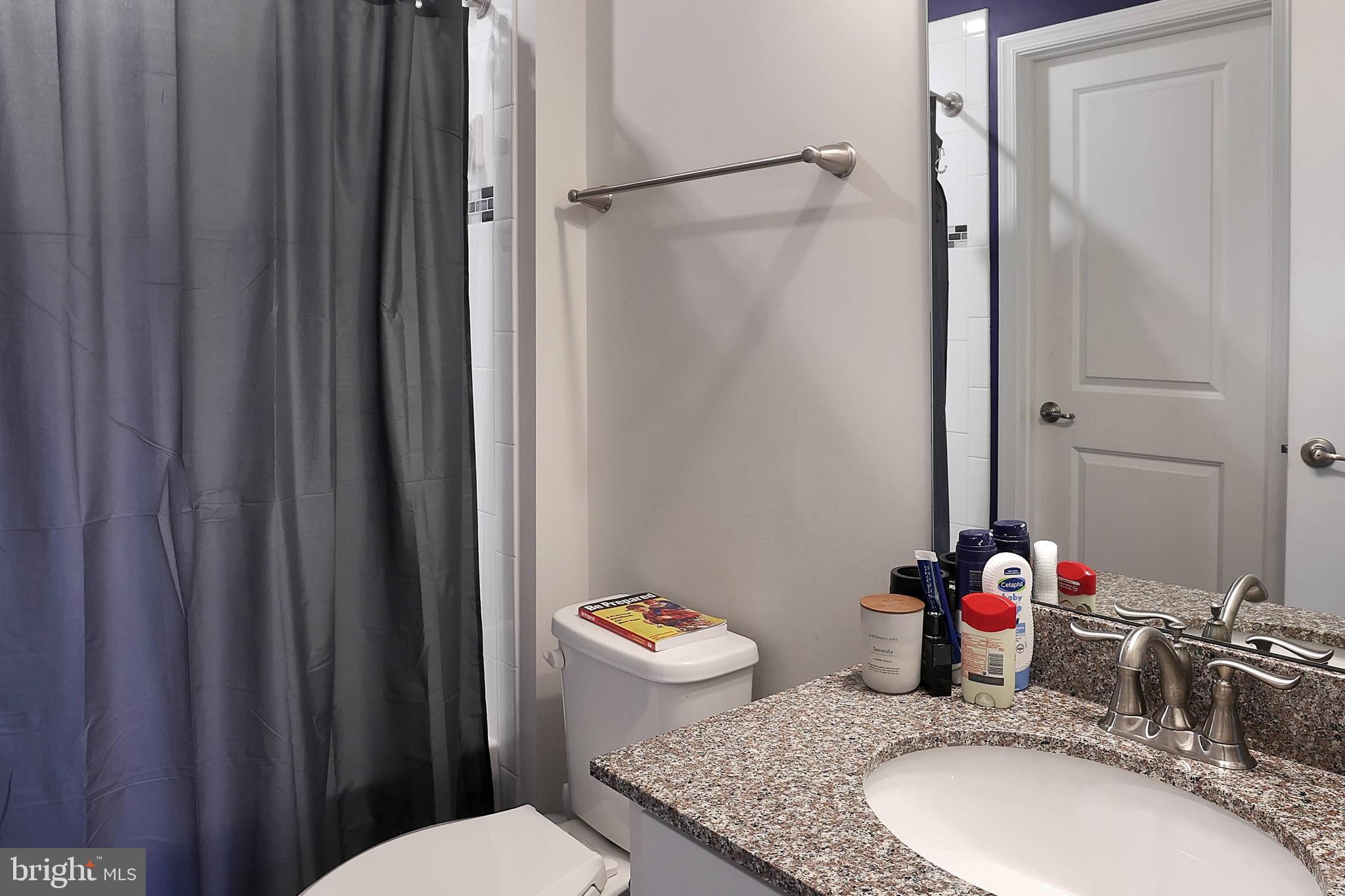 CREEKSIDE VILLAGE AT TANYARD SPRINGS - Residential