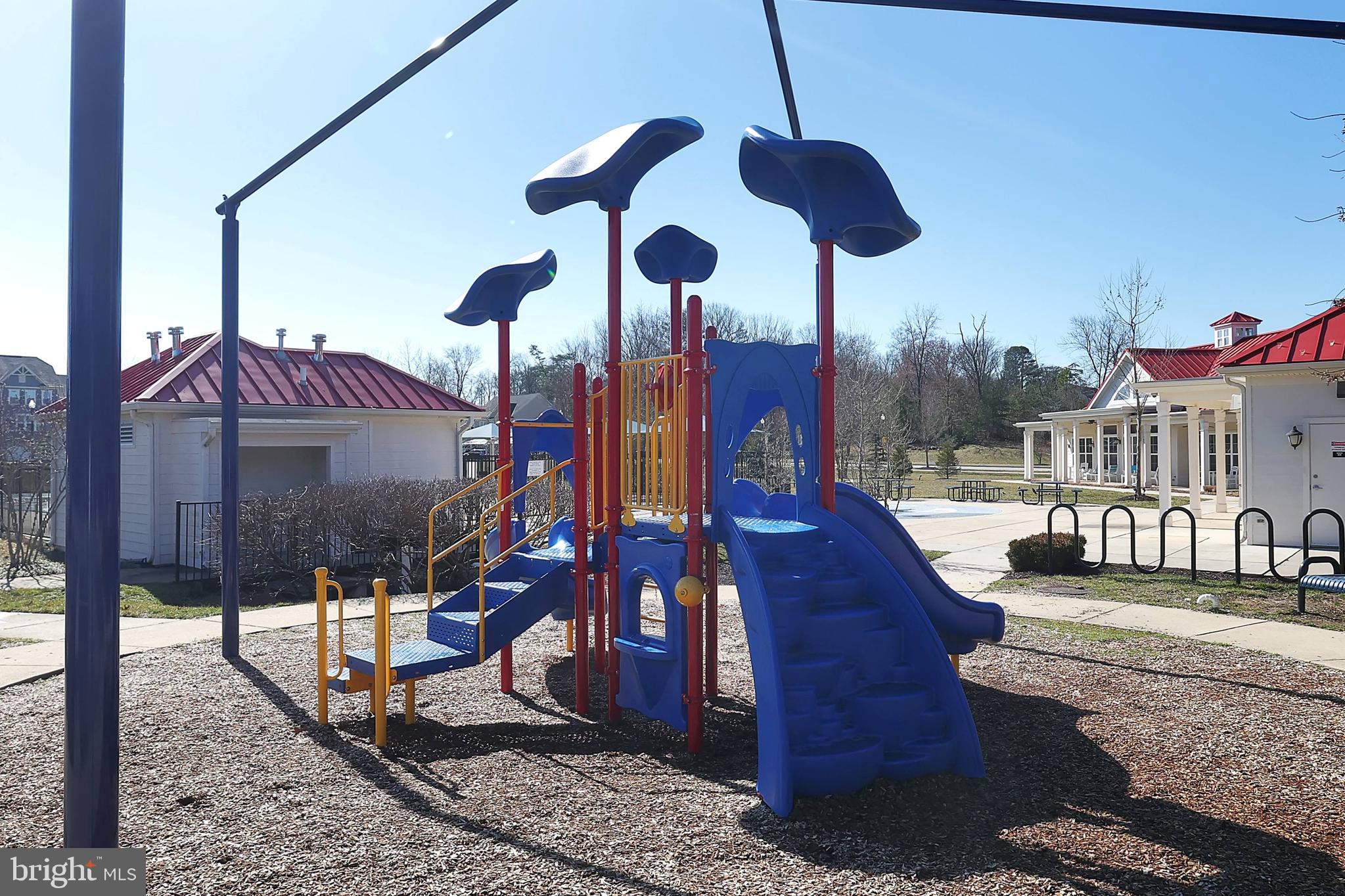 CREEKSIDE VILLAGE AT TANYARD SPRINGS - Residential