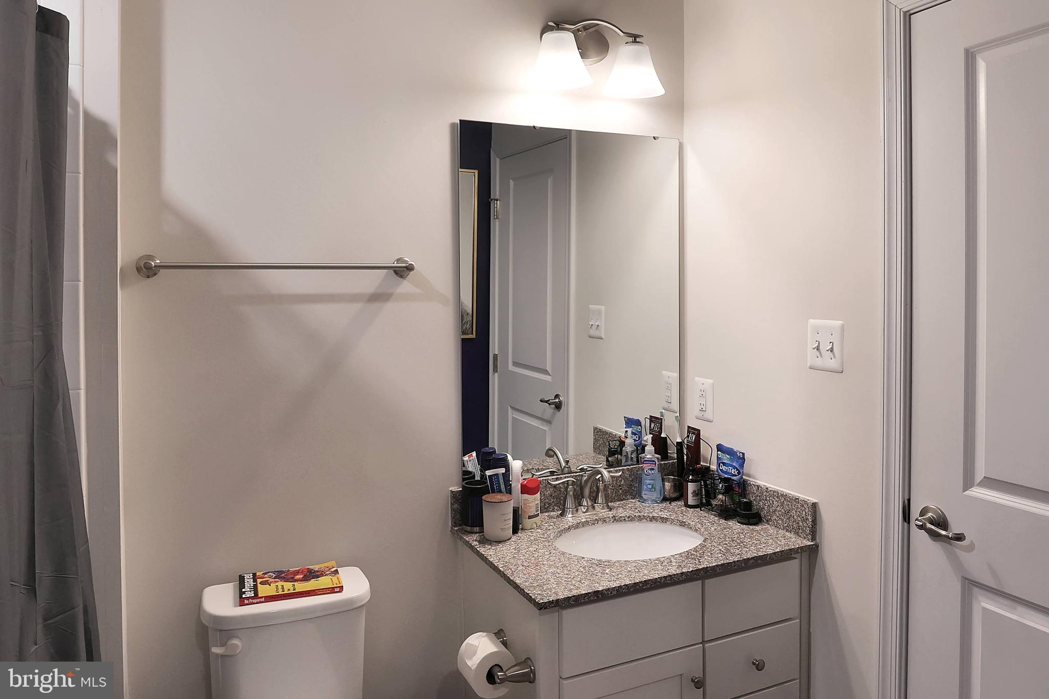 CREEKSIDE VILLAGE AT TANYARD SPRINGS - Residential