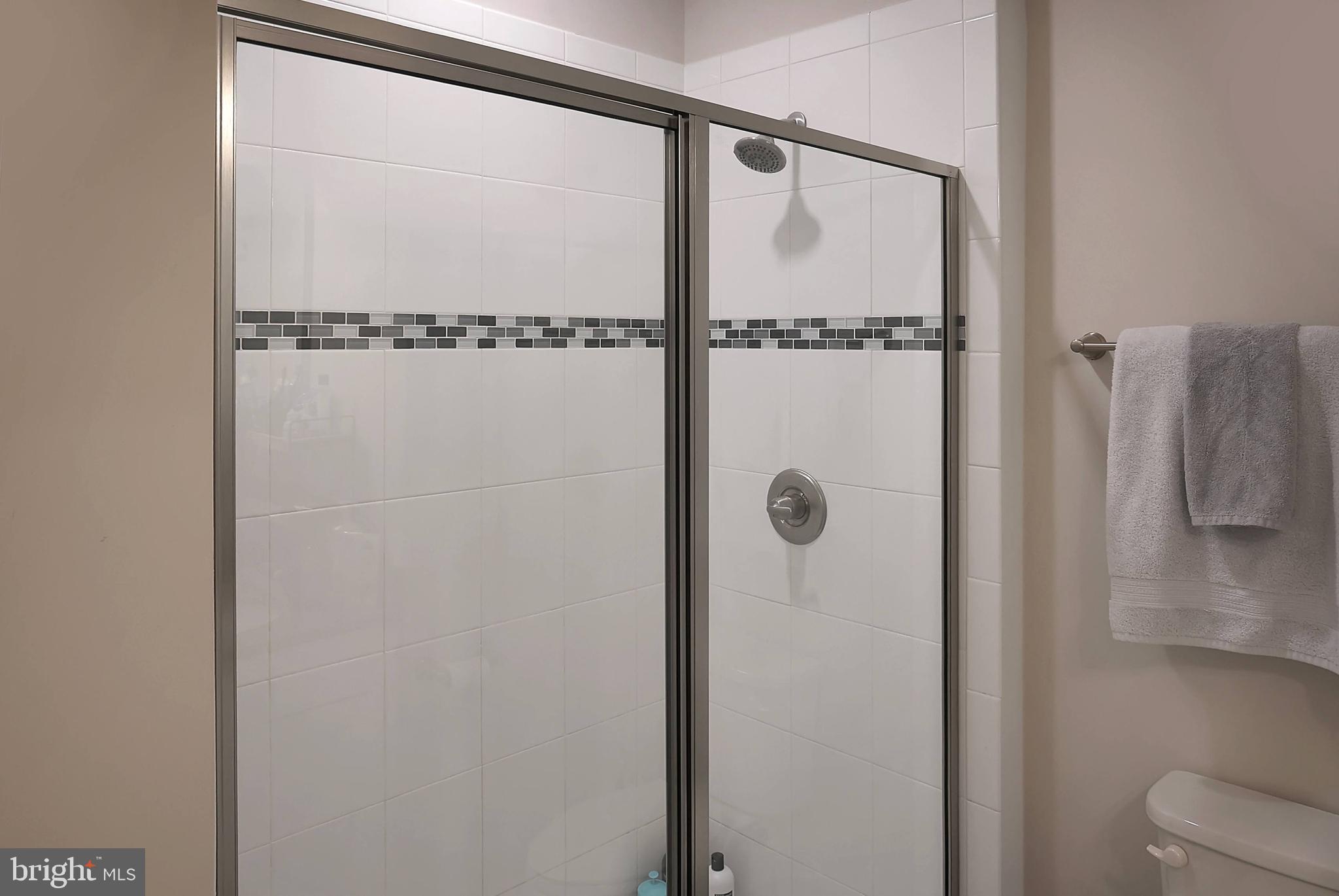 CREEKSIDE VILLAGE AT TANYARD SPRINGS - Residential