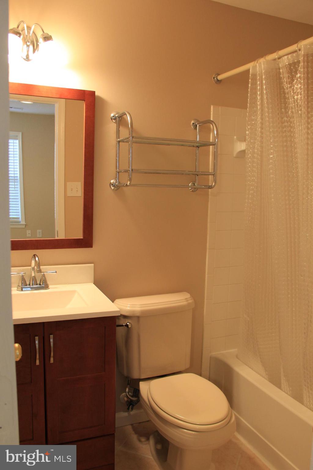 BEAU RIDGE ESTATES - Residential Lease