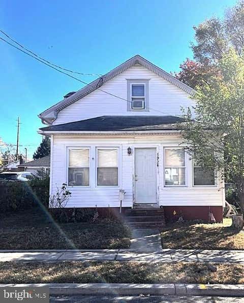 Homes For Sale - 7924 River Road<br/> Camden County, PENNSAUKEN, NJ 08110