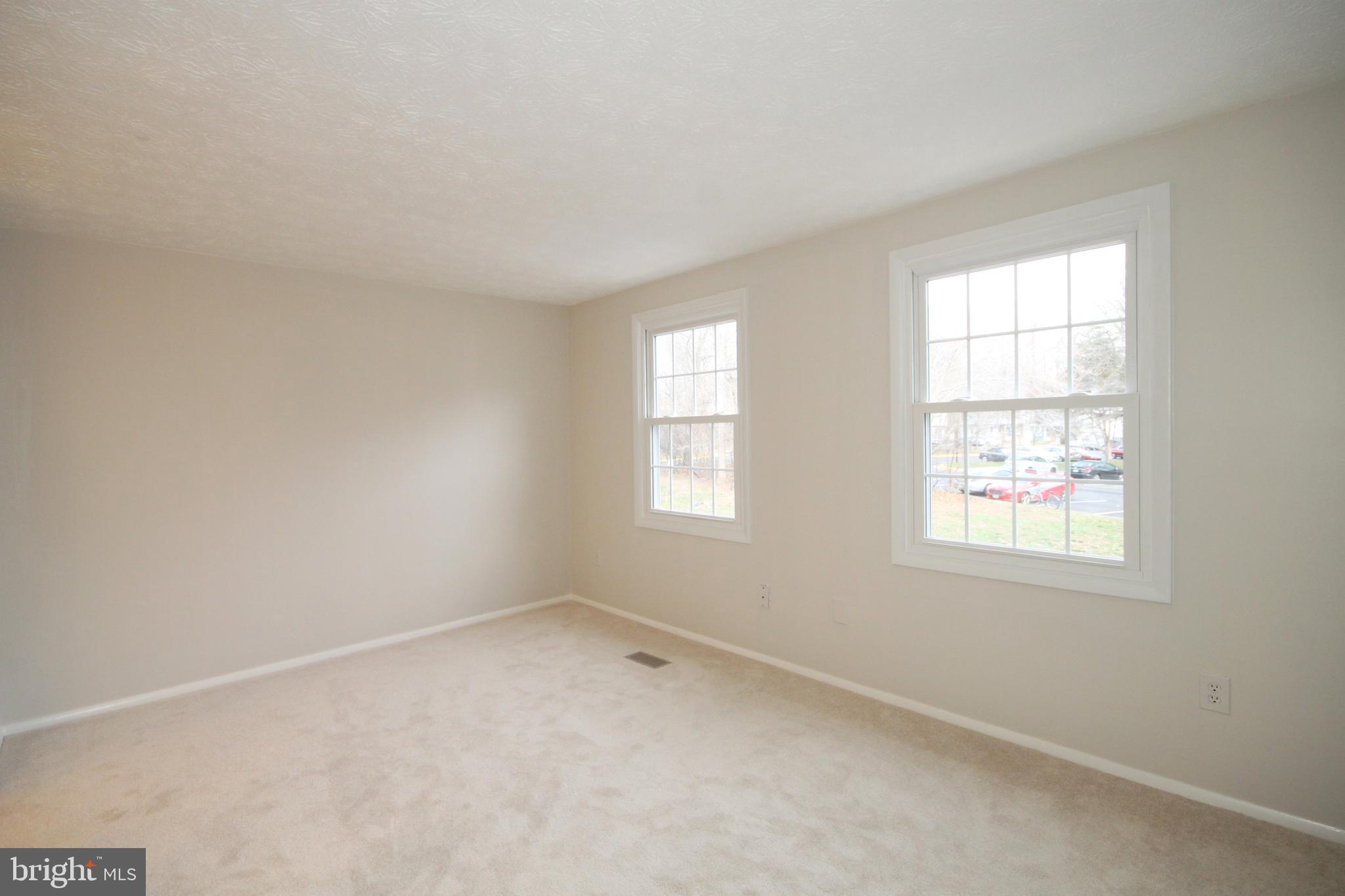 NEWINGTON FOREST - Residential Lease