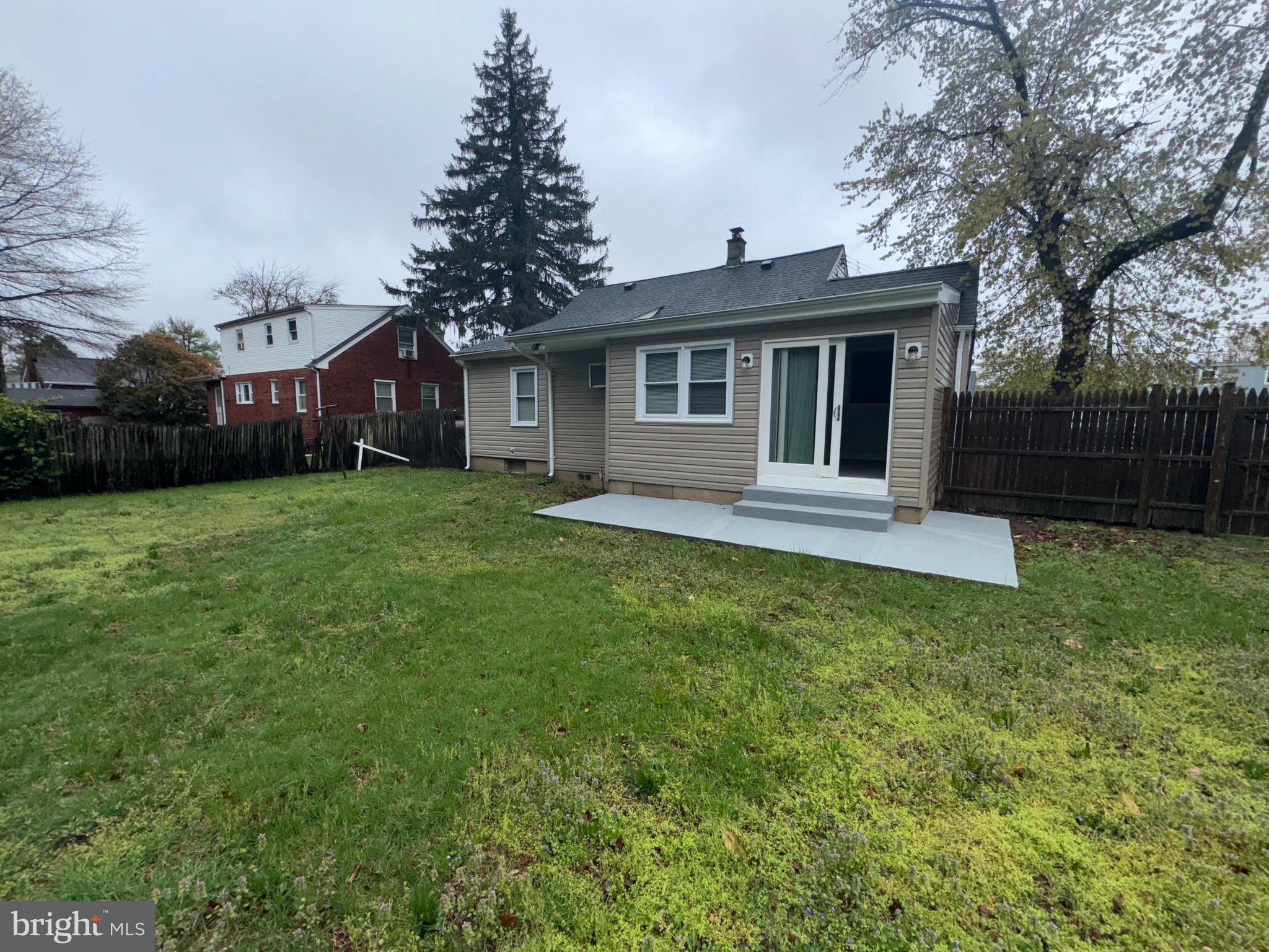 HARTMANS - Residential Lease