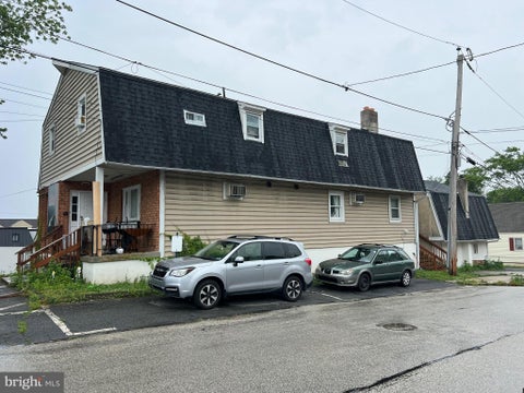 Photo of 2938 Ridge Pike, EAGLEVILLE, PA 19403 (MLS # PAMC2186226)