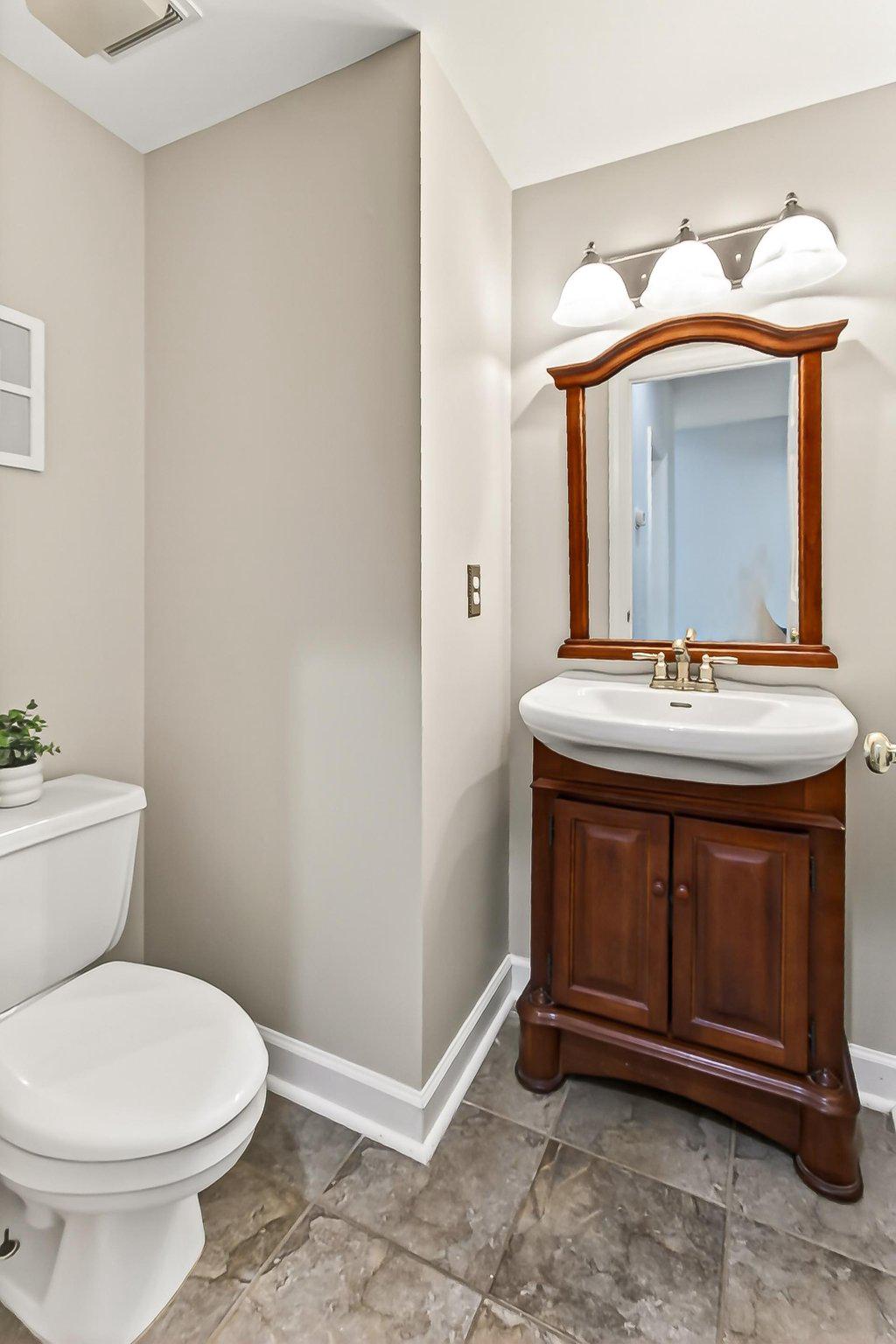 BARRINGTON - Residential