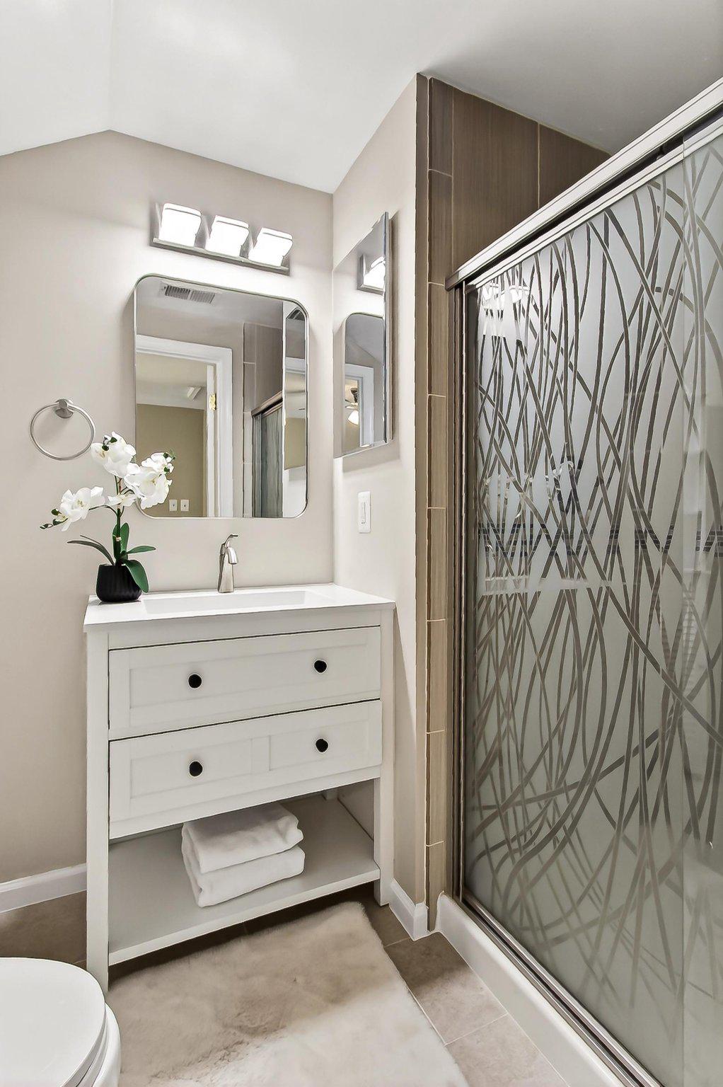 BARRINGTON - Residential