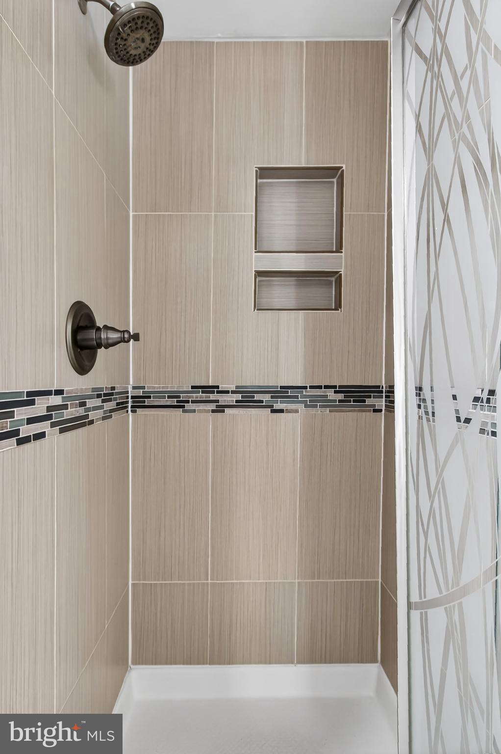 BARRINGTON - Residential