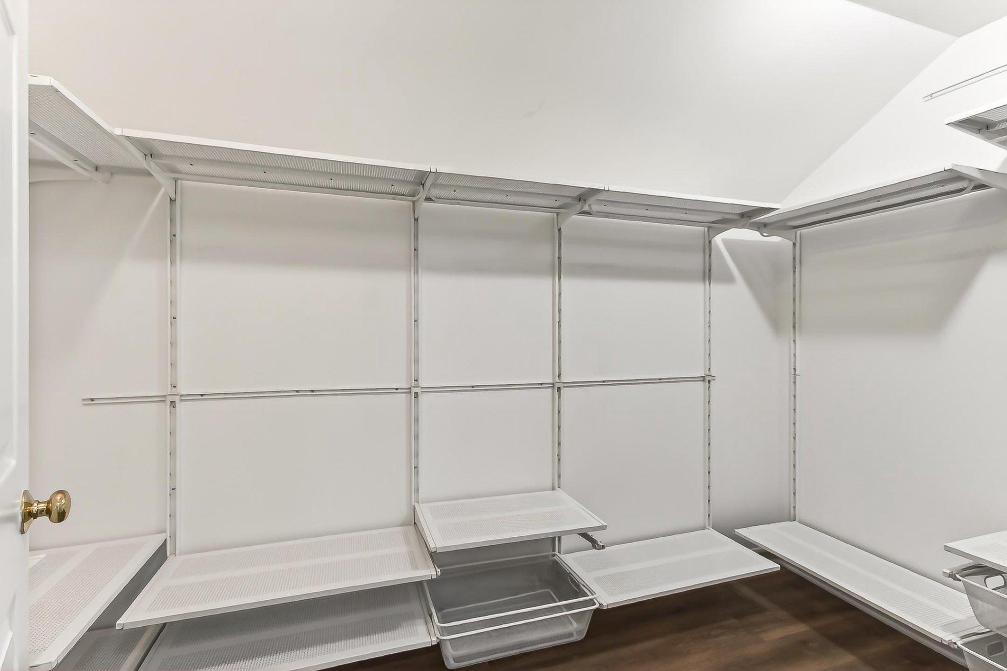 BARRINGTON - Residential