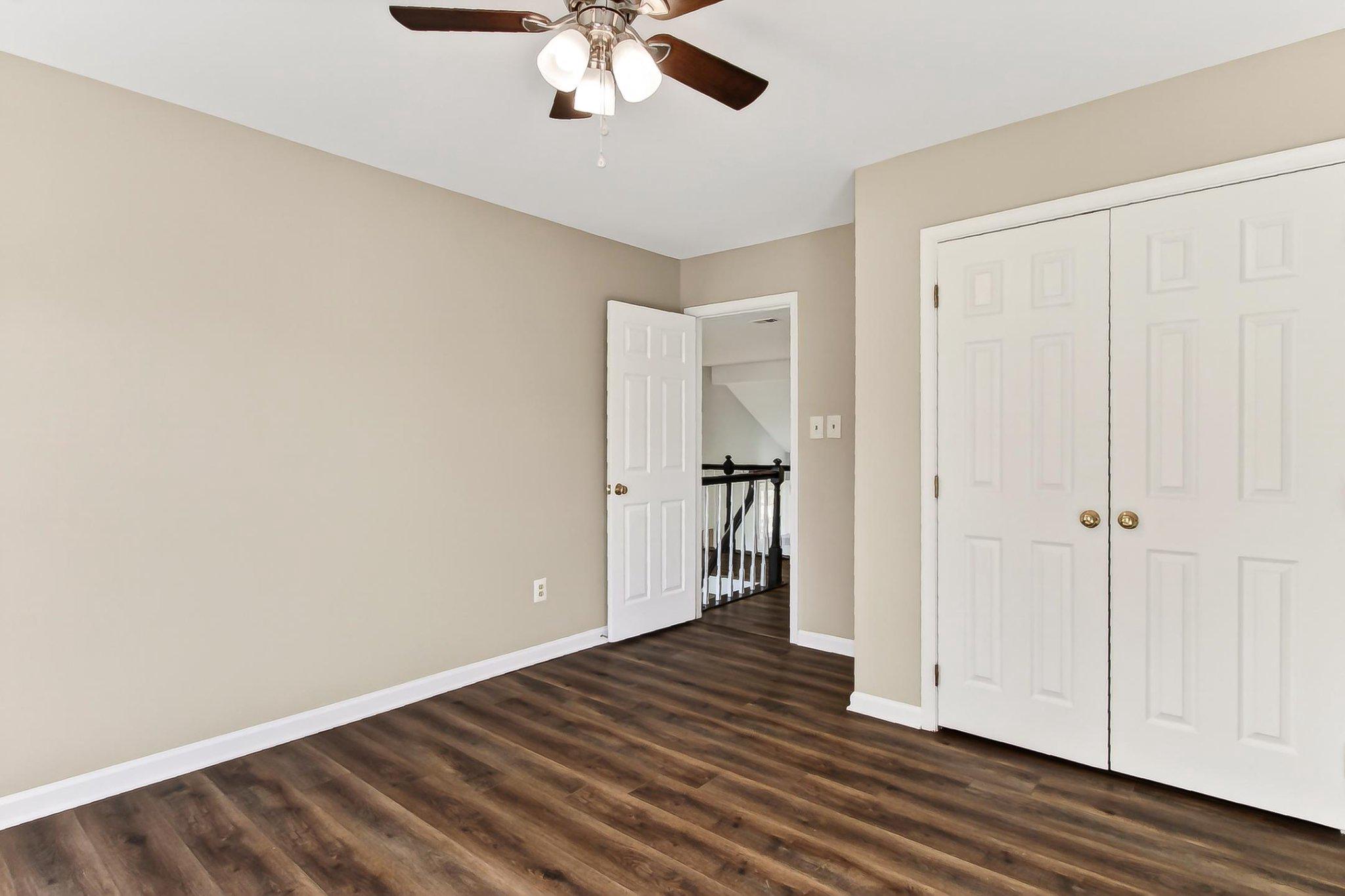 BARRINGTON - Residential