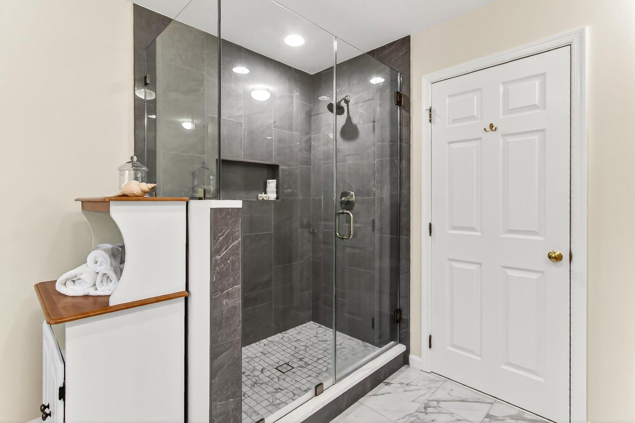 BARRINGTON - Residential