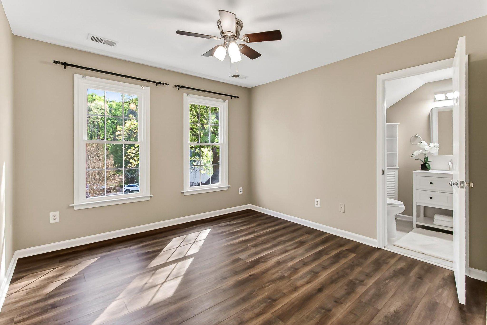 BARRINGTON - Residential