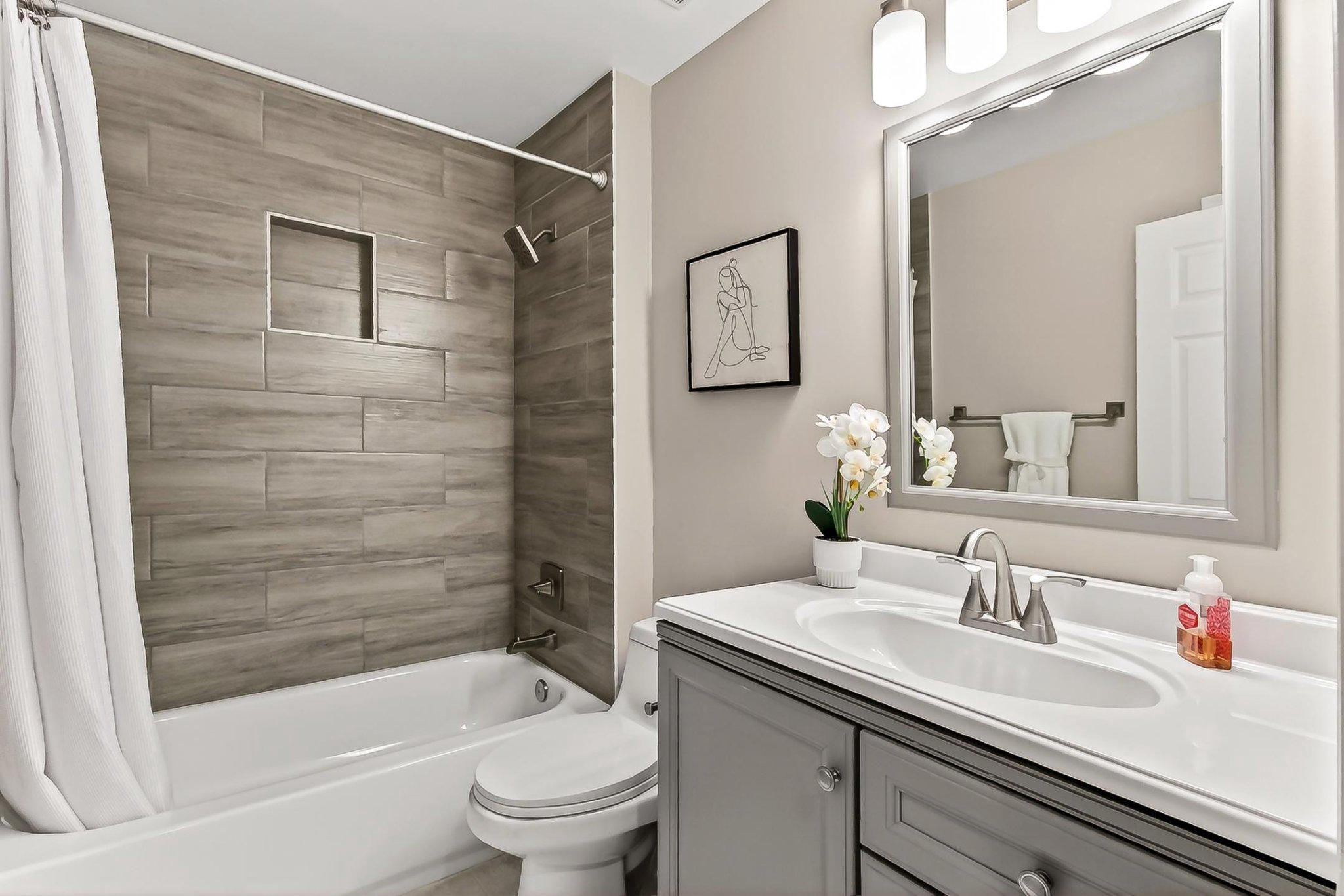 BARRINGTON - Residential