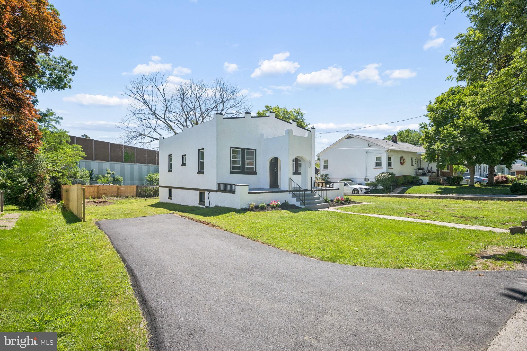 517 VALCOUR ROAD