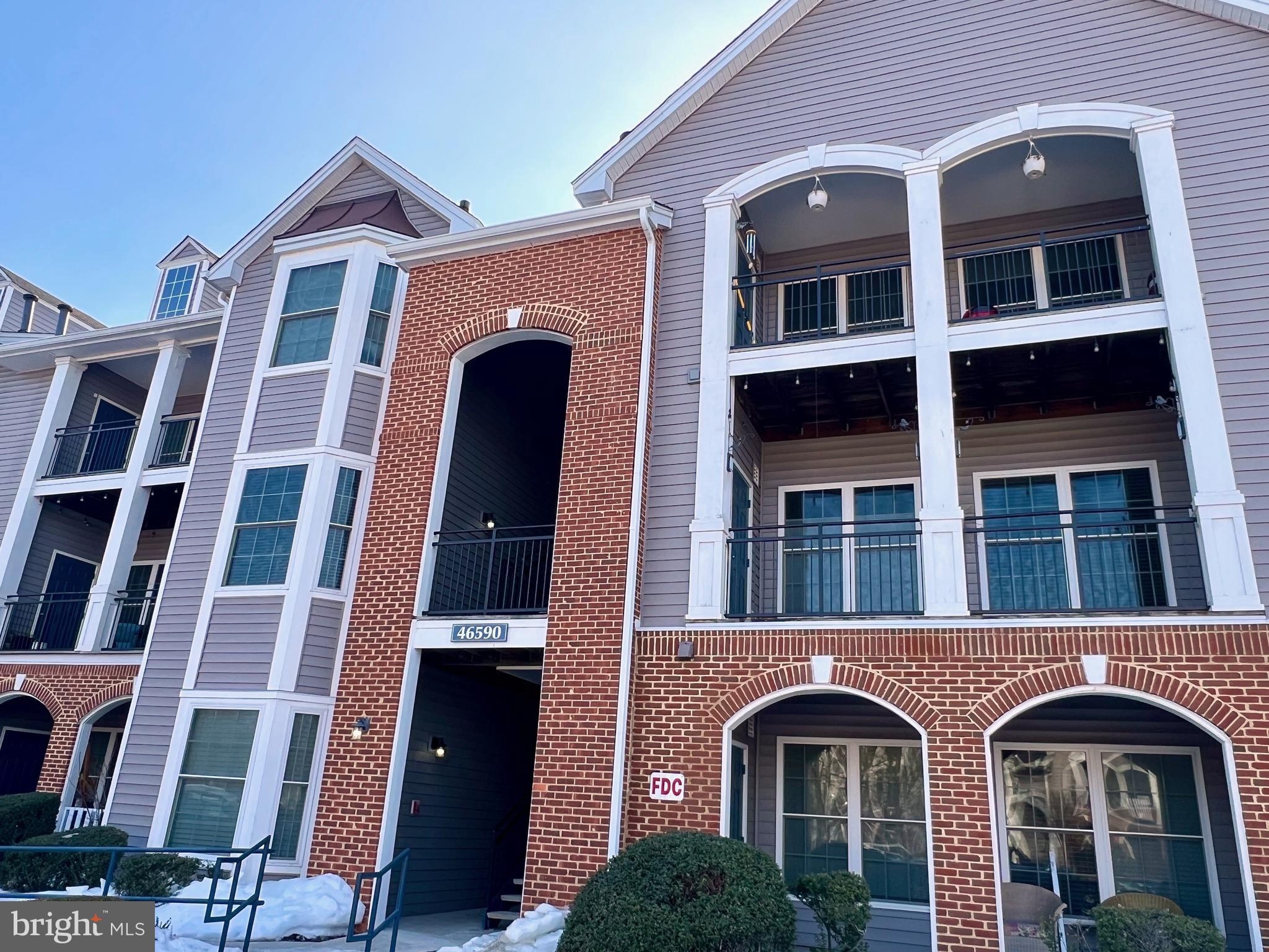 RIVERBEND AT CASCADES - Residential