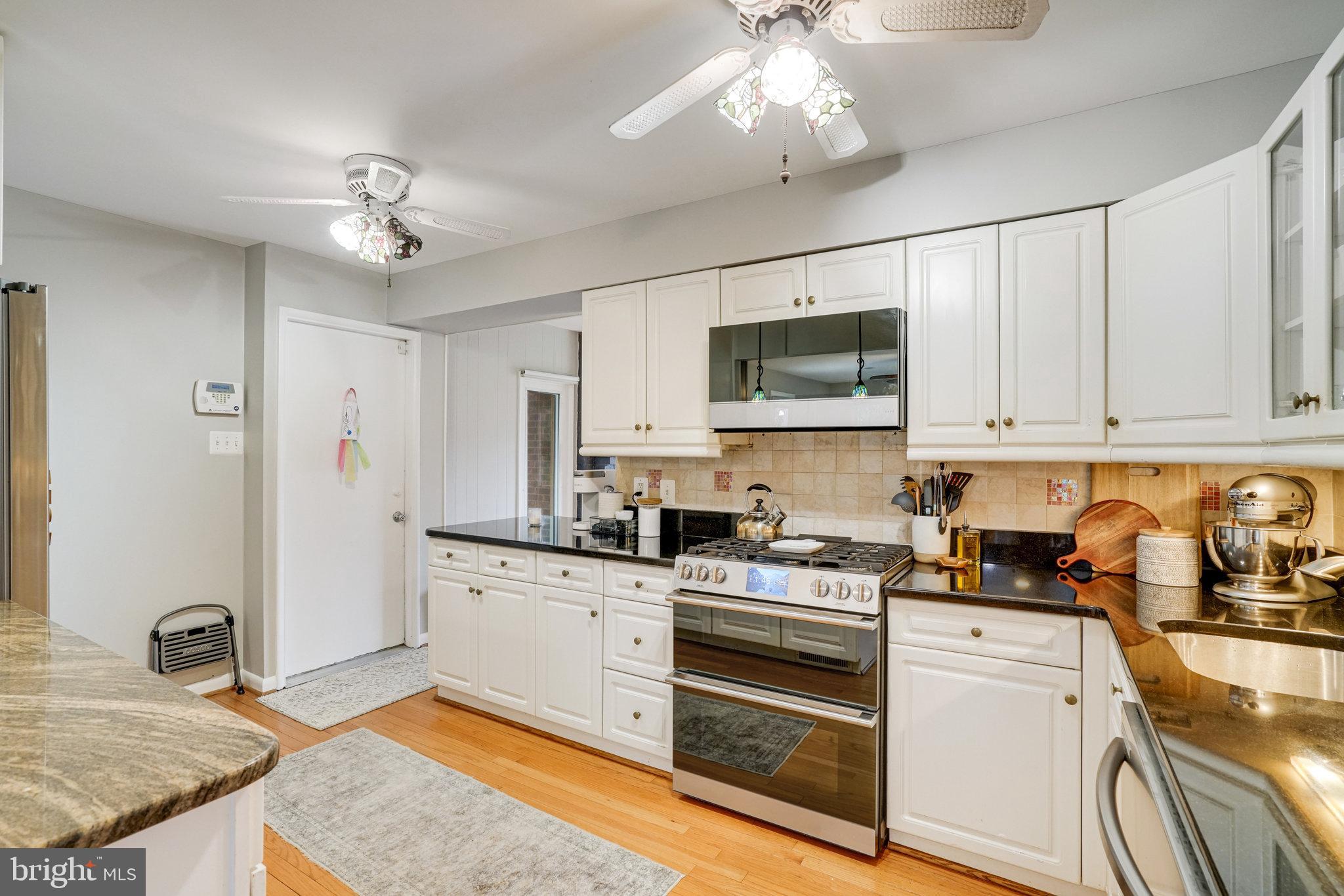 4140 ELIZABETH LANE
