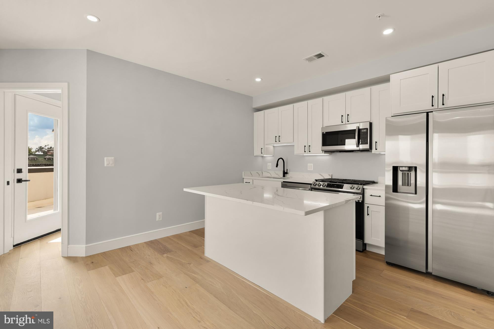 3215 MOUNT PLEASANT STREET NW 403