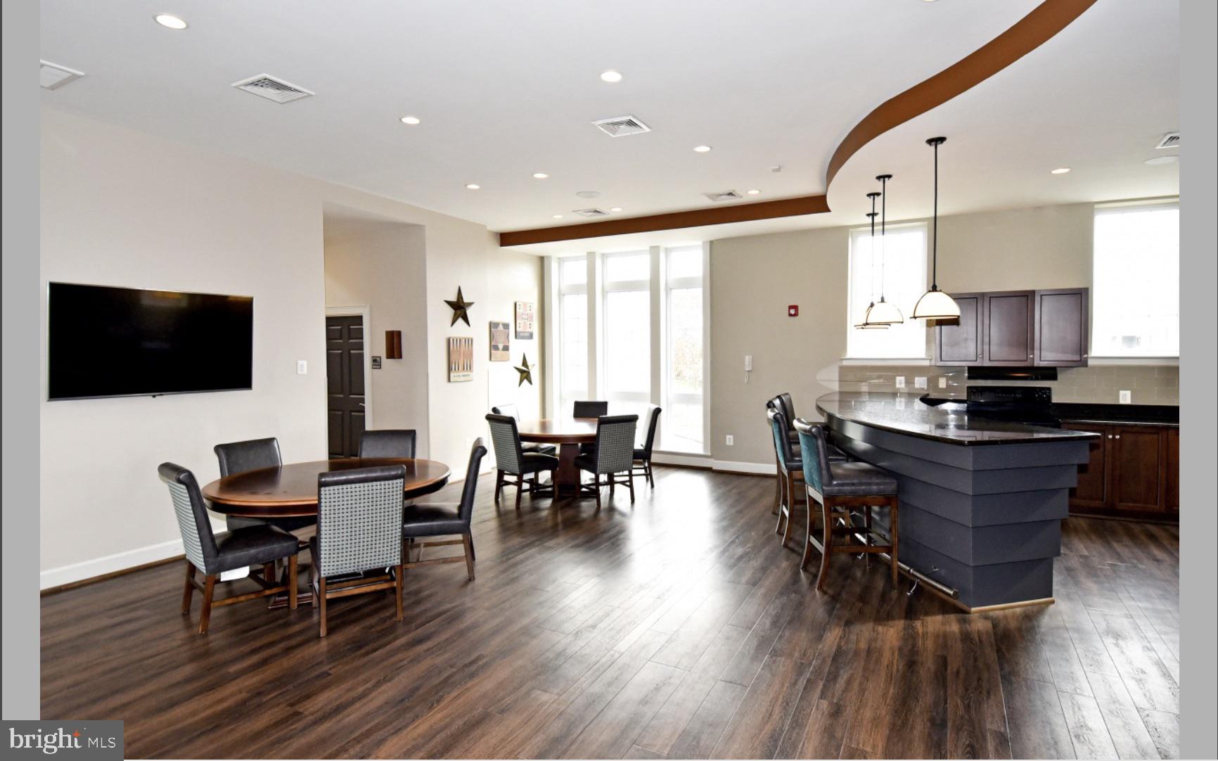 WEST VILLAGE OF SHIRLINGTON - Residential Lease