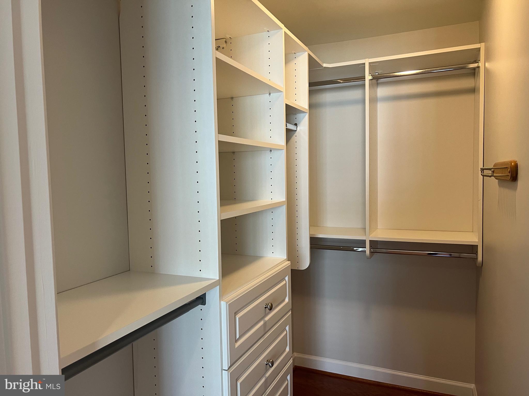 WEST VILLAGE OF SHIRLINGTON - Residential Lease