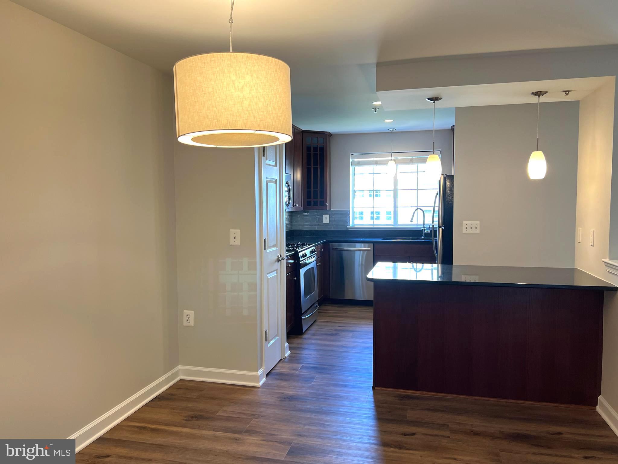 WEST VILLAGE OF SHIRLINGTON - Residential Lease