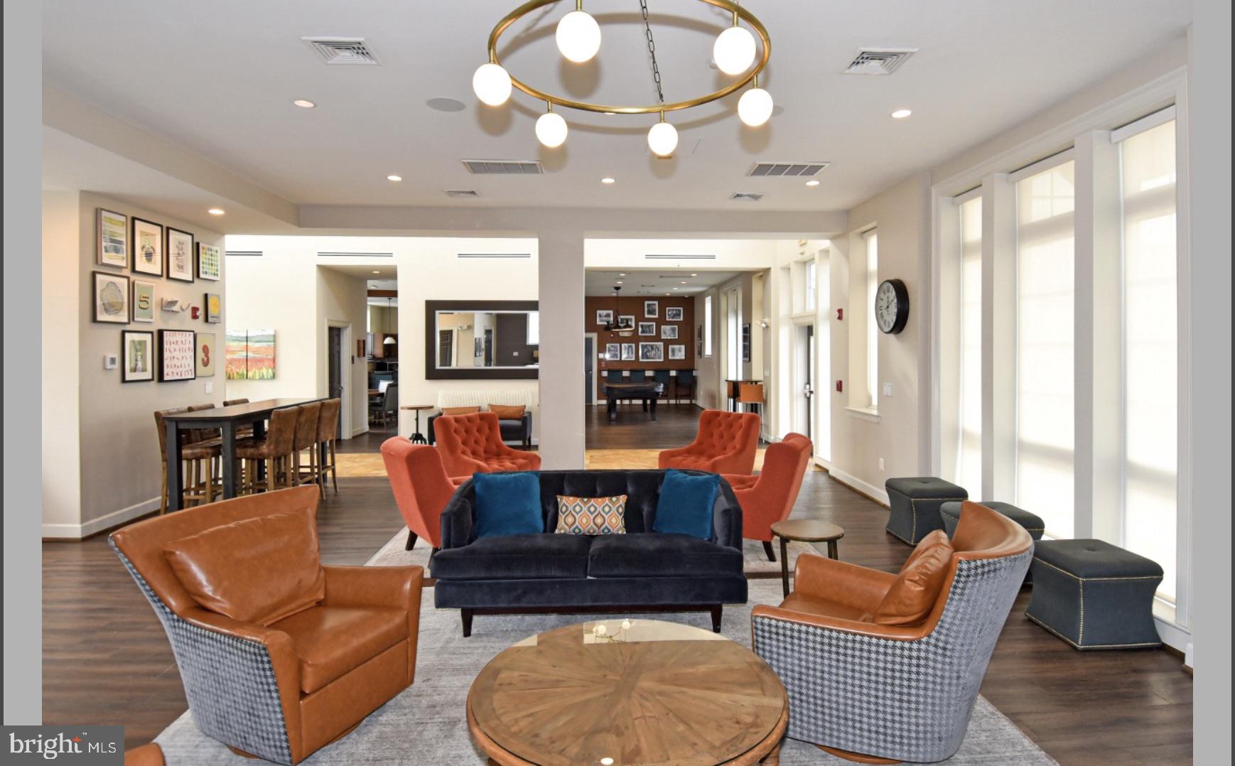 WEST VILLAGE OF SHIRLINGTON - Residential Lease