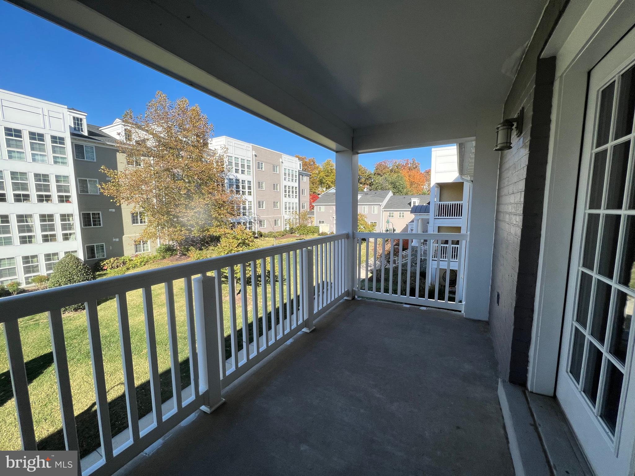 WEST VILLAGE OF SHIRLINGTON - Residential Lease