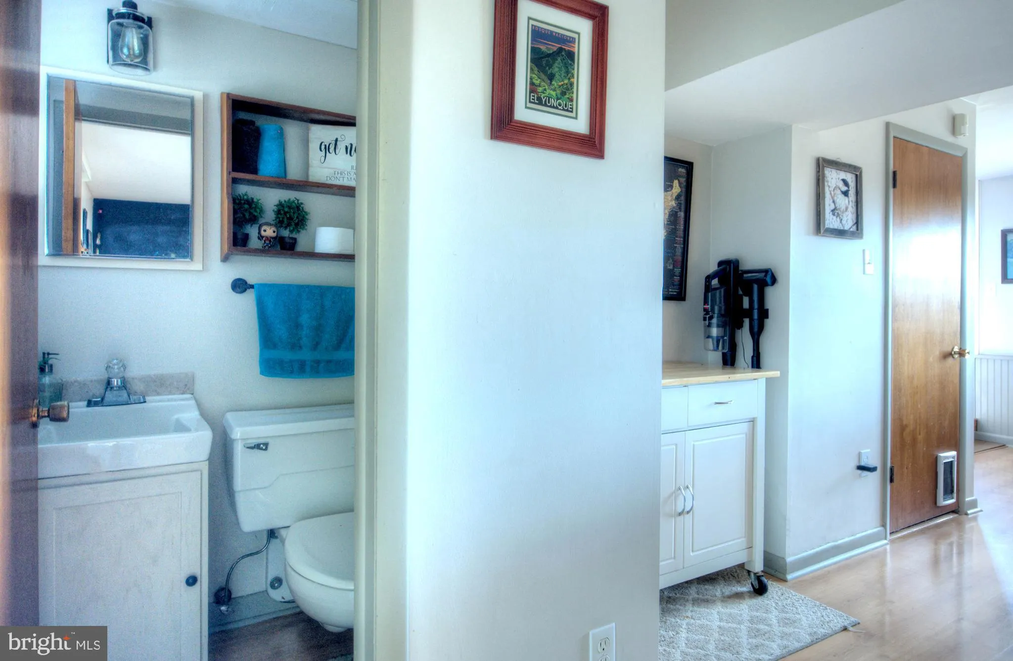 Woodstown, New Jersey 08098, United States, 3 Bedrooms Bedrooms, ,2 BathroomsBathrooms,Residential,Pending,233071