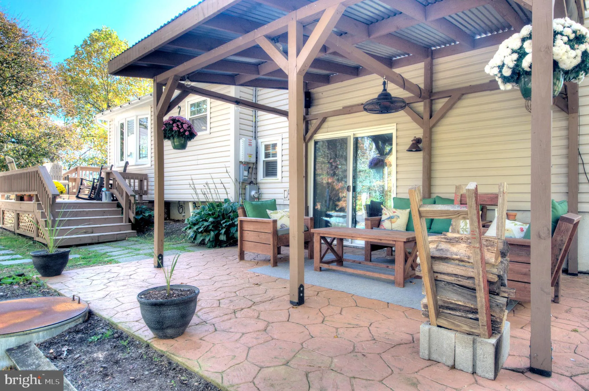 Woodstown, New Jersey 08098, United States, 3 Bedrooms Bedrooms, ,2 BathroomsBathrooms,Residential,Pending,233071