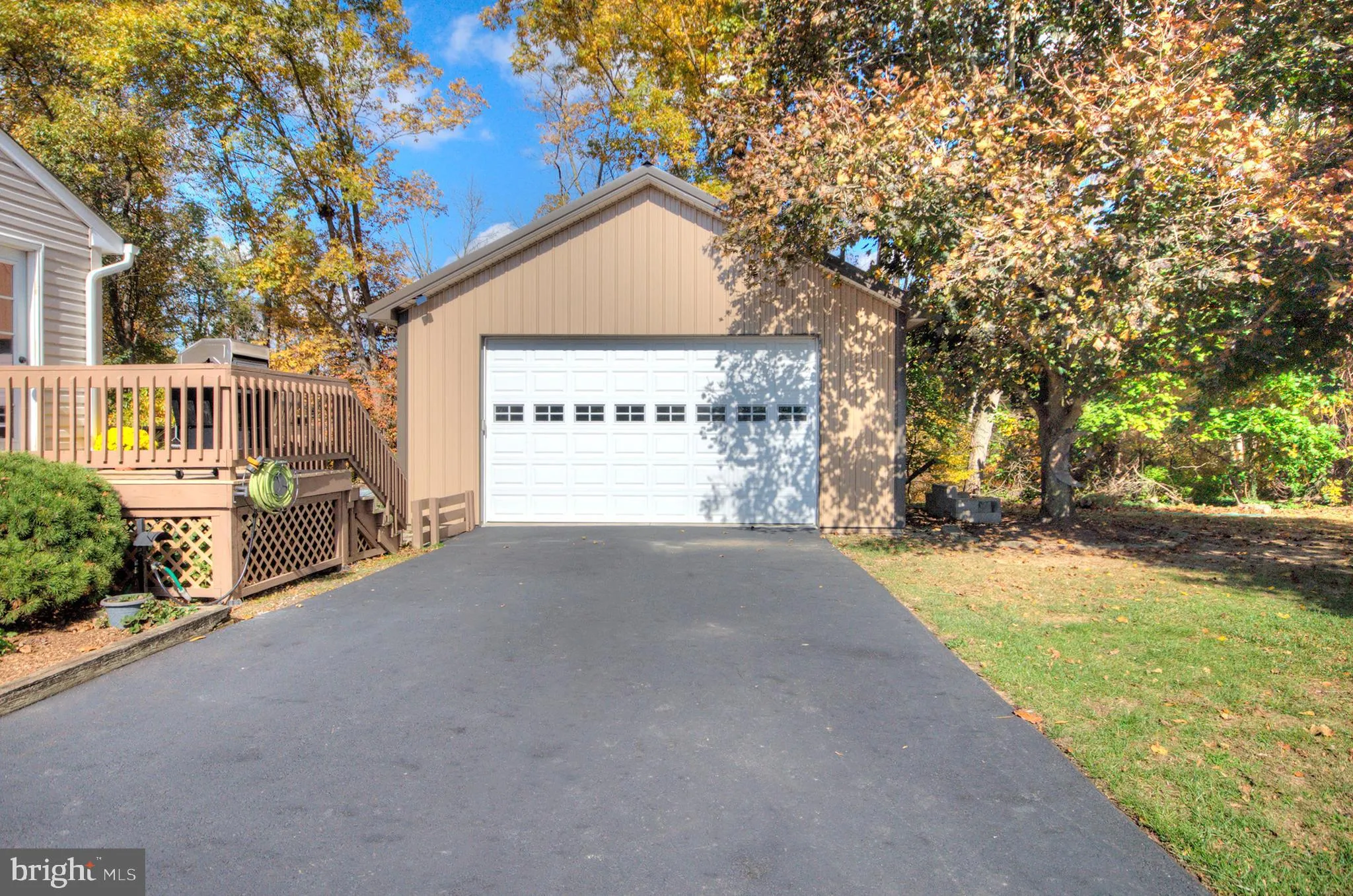 Woodstown, New Jersey 08098, United States, 3 Bedrooms Bedrooms, ,2 BathroomsBathrooms,Residential,Pending,233071