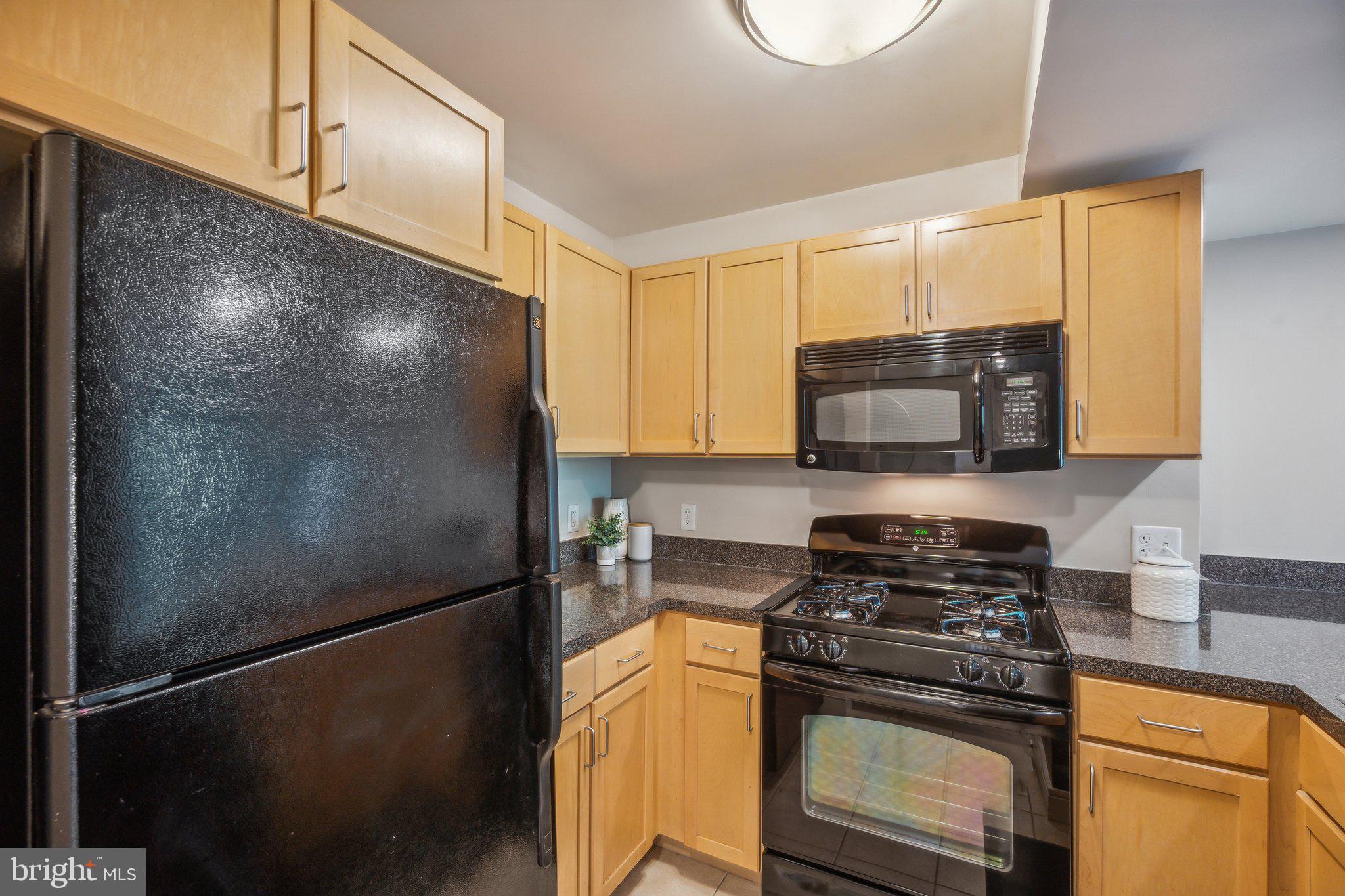 800 4TH STREET SW S525