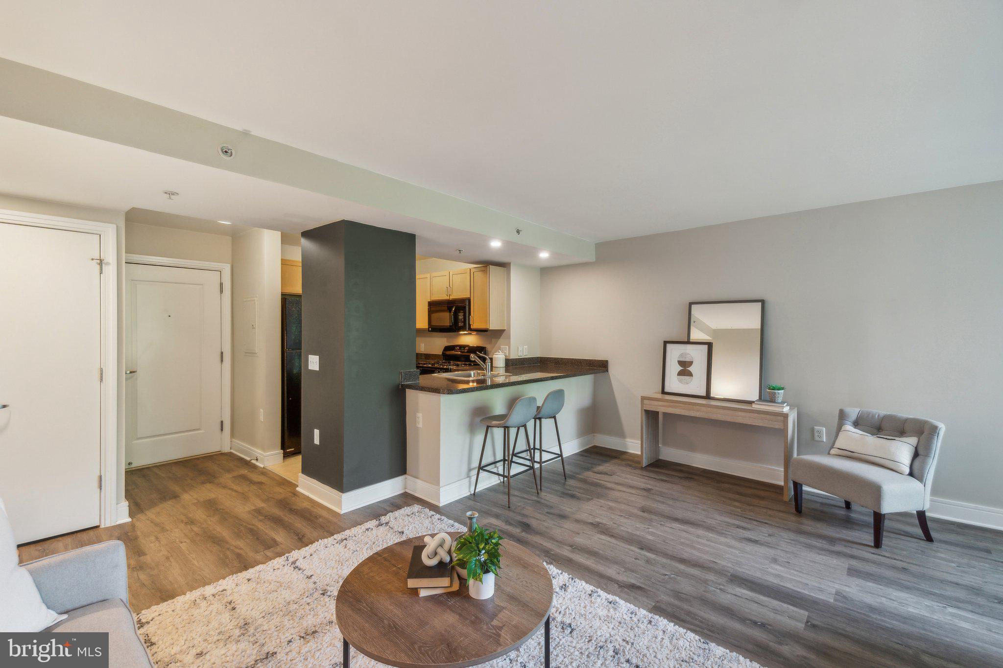 800 4TH STREET SW S525