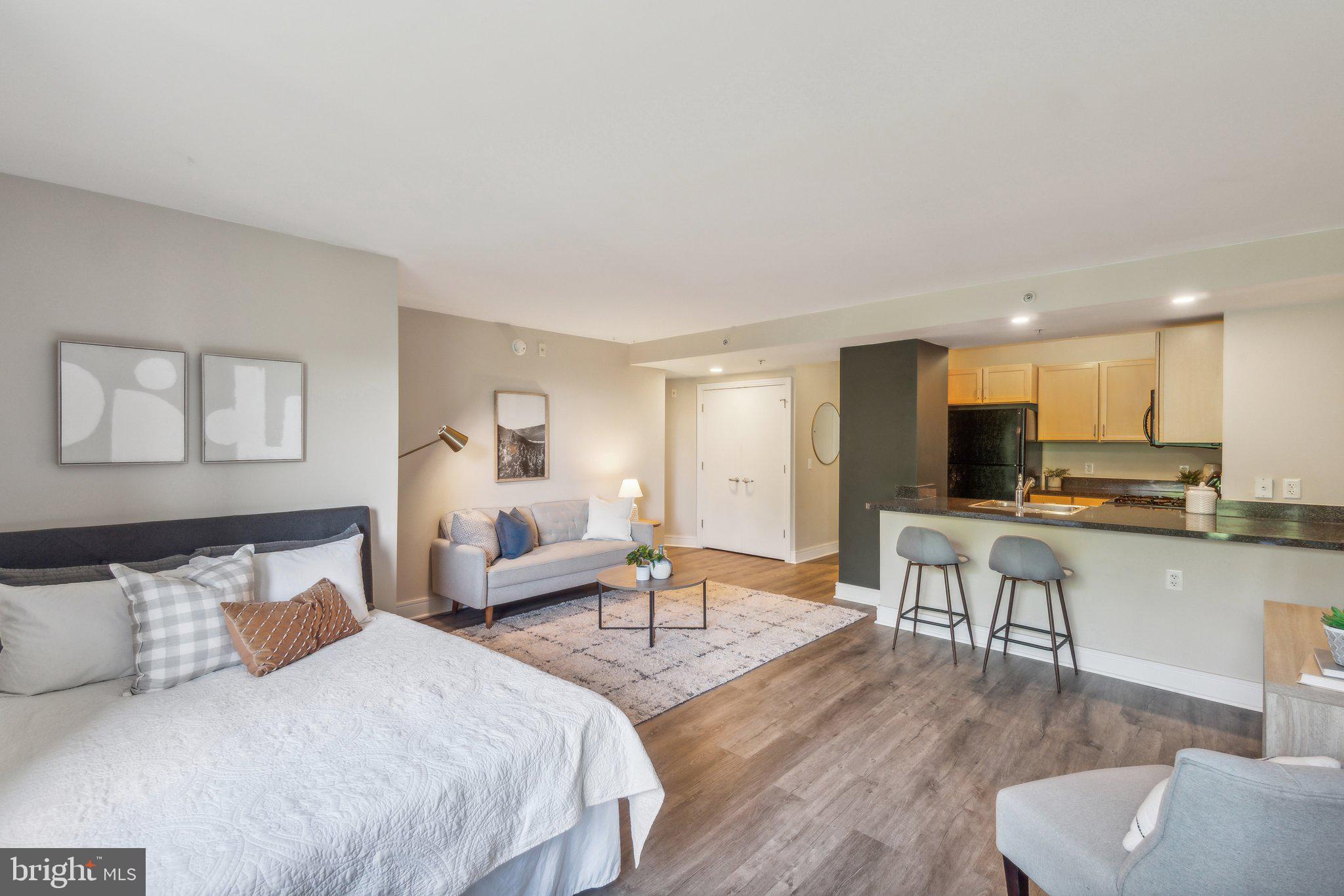 800 4TH STREET SW S525