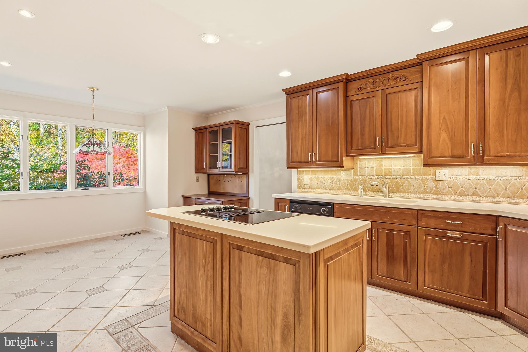 RIDERWOOD STATION - Residential