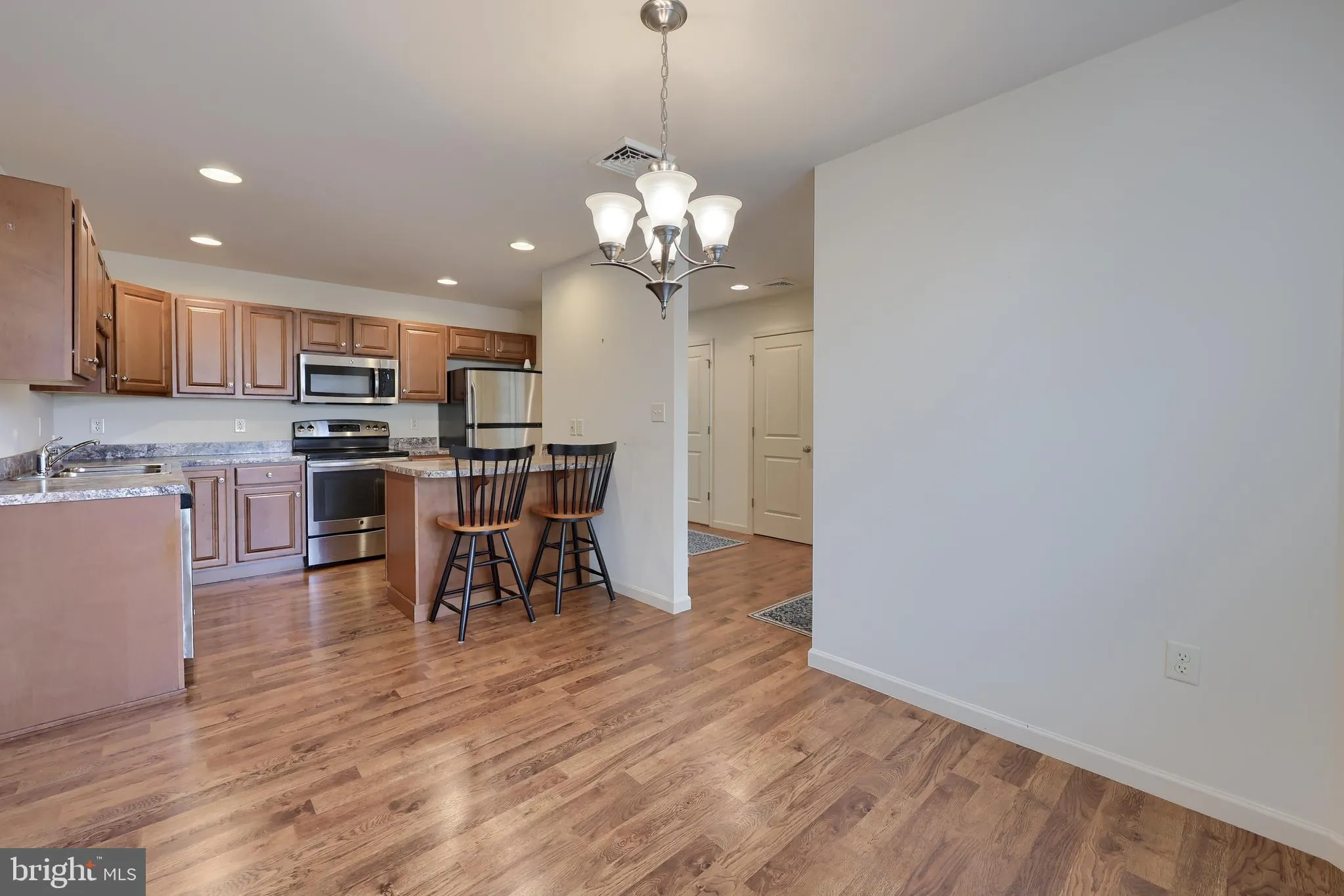 Willow Street, Pennsylvania 17584, United States, 2 Bedrooms Bedrooms, ,3 BathroomsBathrooms,Residential,Coming Soon,231121