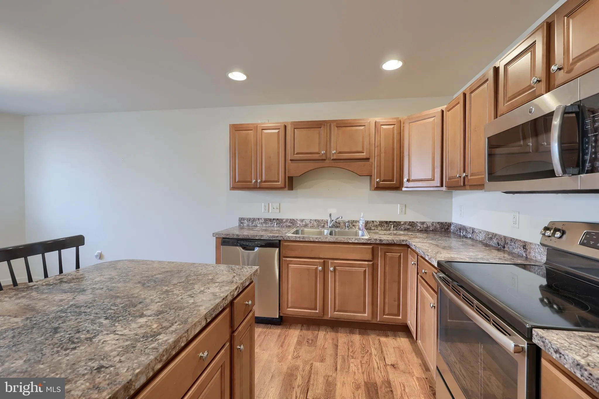 Willow Street, Pennsylvania 17584, United States, 2 Bedrooms Bedrooms, ,3 BathroomsBathrooms,Residential,Coming Soon,231121