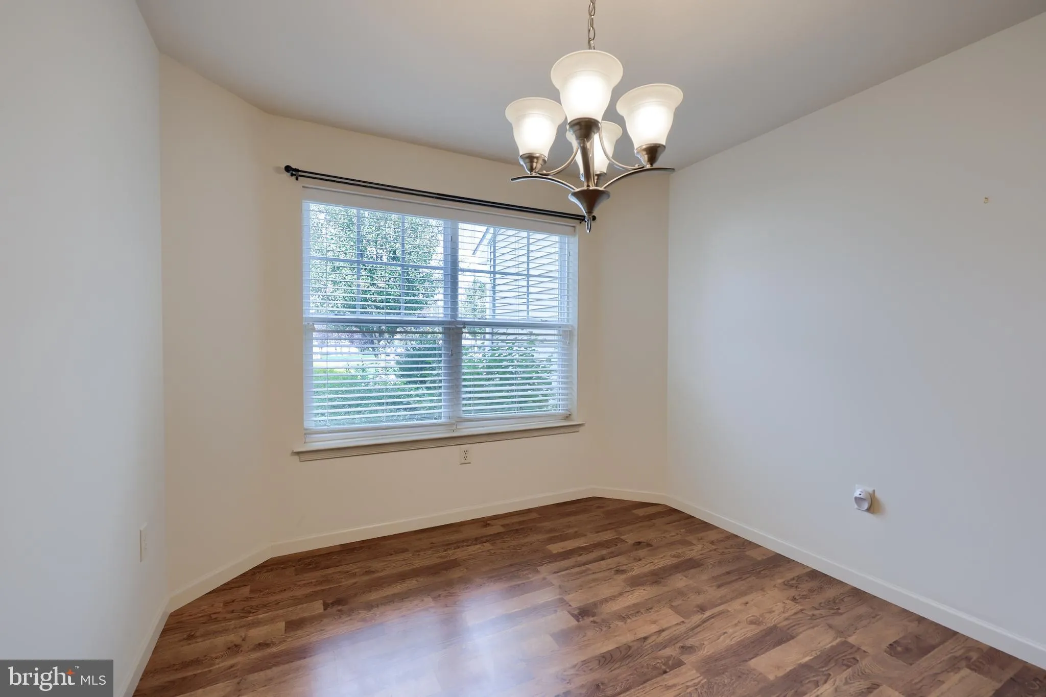 Willow Street, Pennsylvania 17584, United States, 2 Bedrooms Bedrooms, ,3 BathroomsBathrooms,Residential,Coming Soon,231121