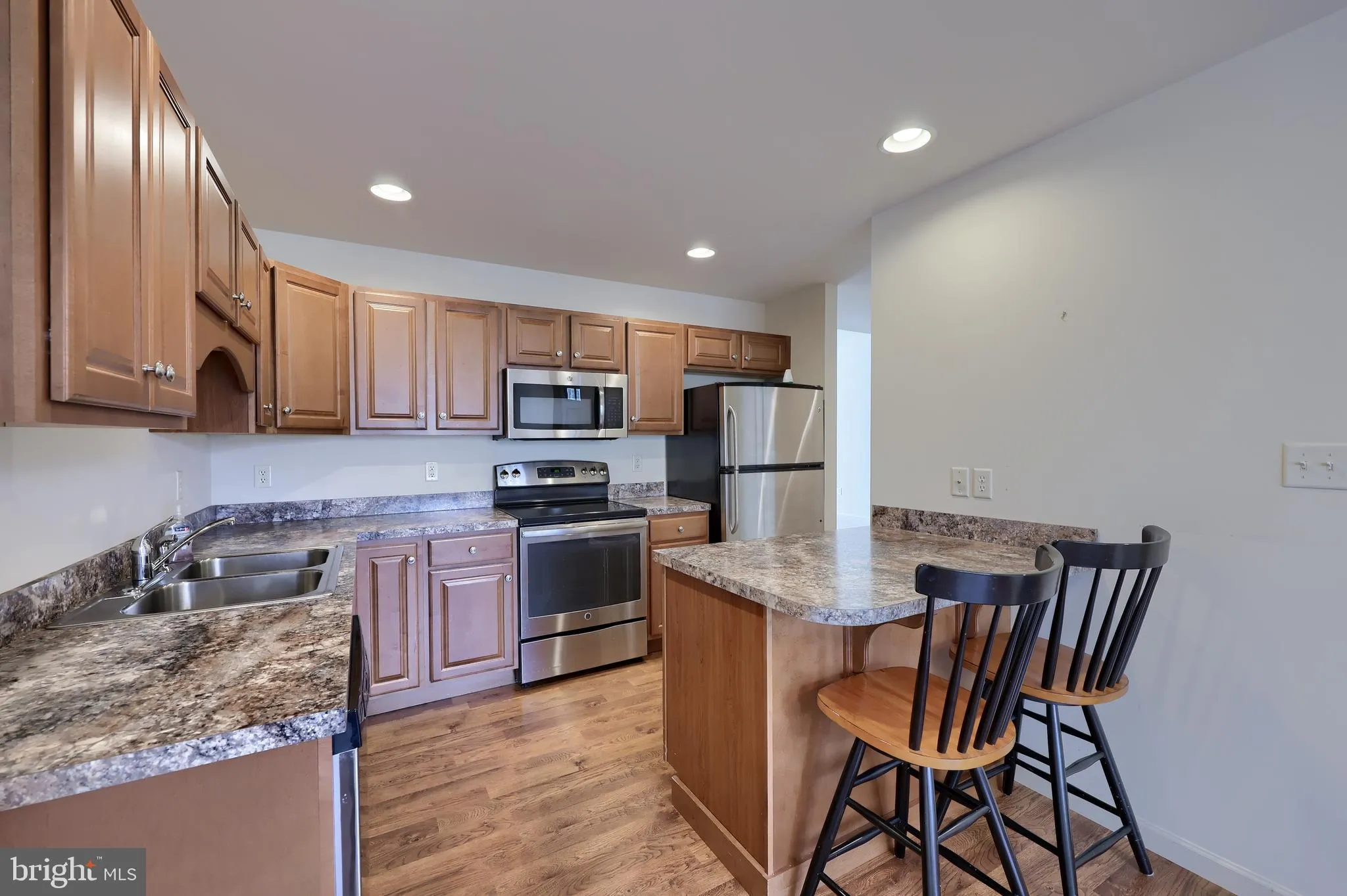 Willow Street, Pennsylvania 17584, United States, 2 Bedrooms Bedrooms, ,3 BathroomsBathrooms,Residential,Coming Soon,231121