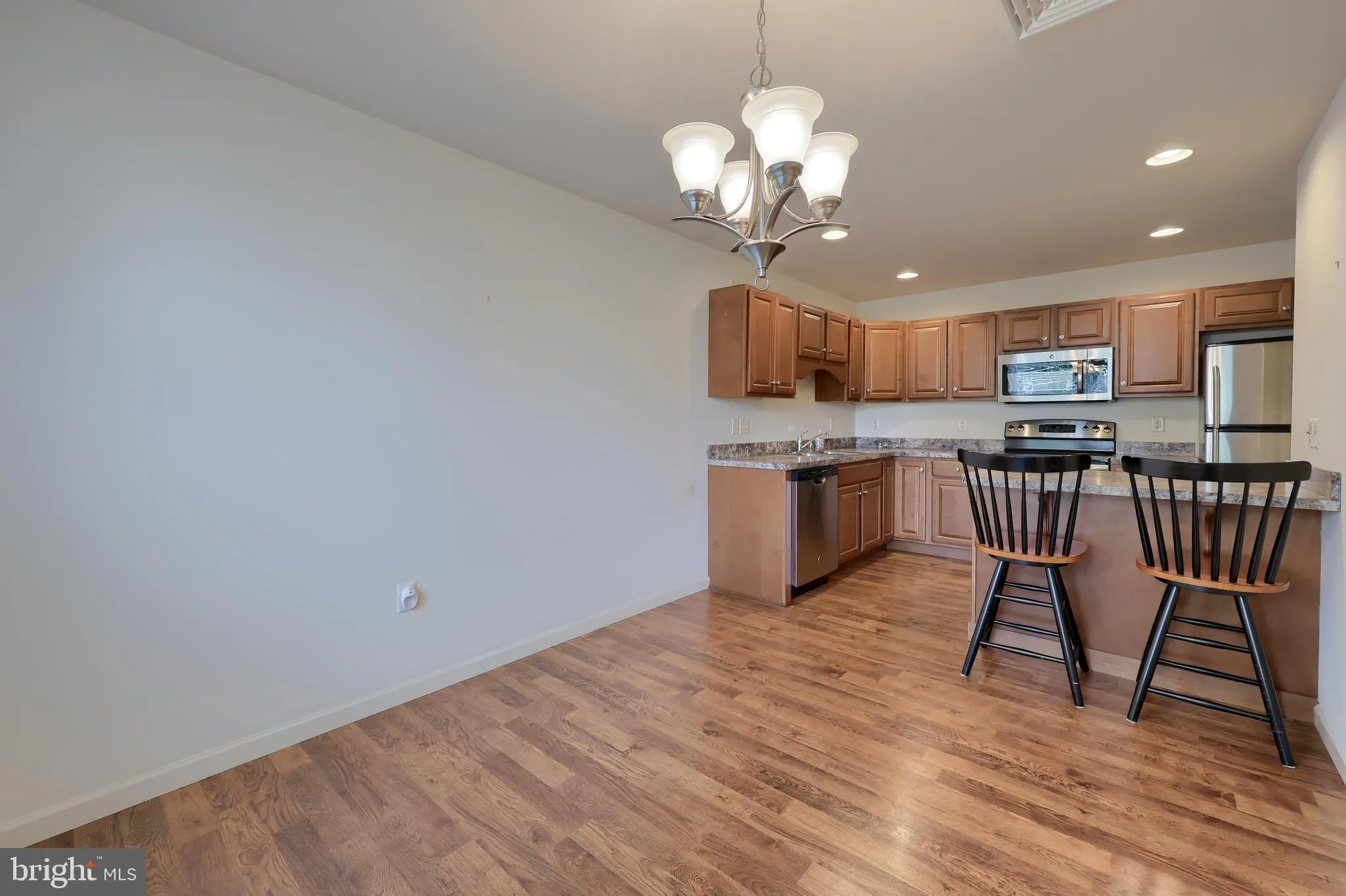 Willow Street, Pennsylvania 17584, United States, 2 Bedrooms Bedrooms, ,3 BathroomsBathrooms,Residential,Coming Soon,231121