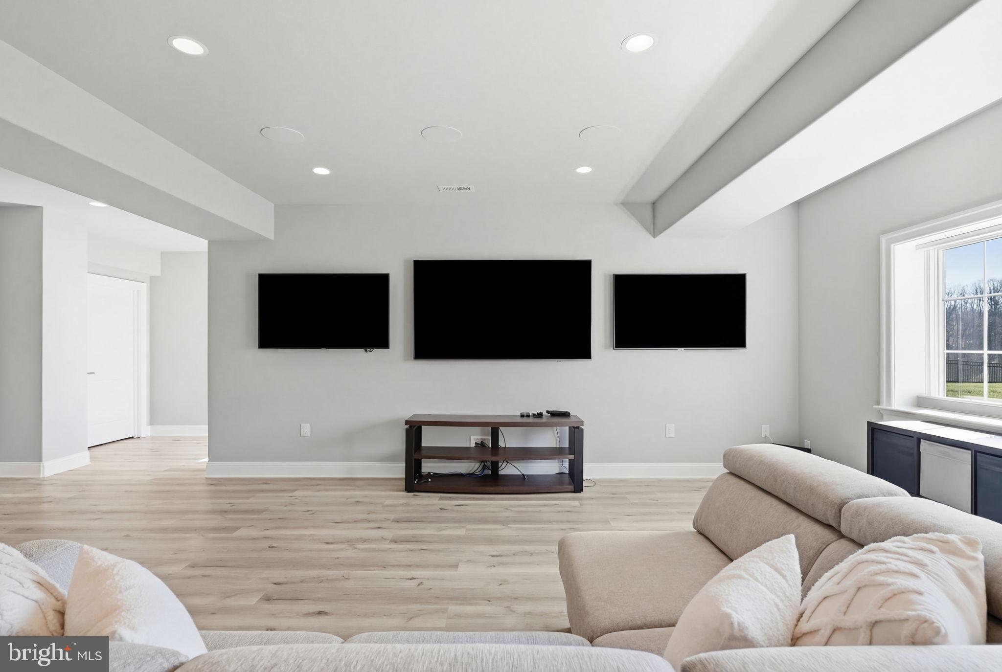 SUSSEX - Residential