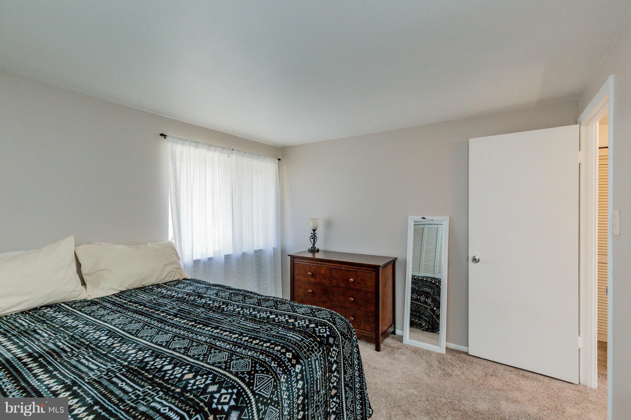 RAMBLING HILLS - Residential