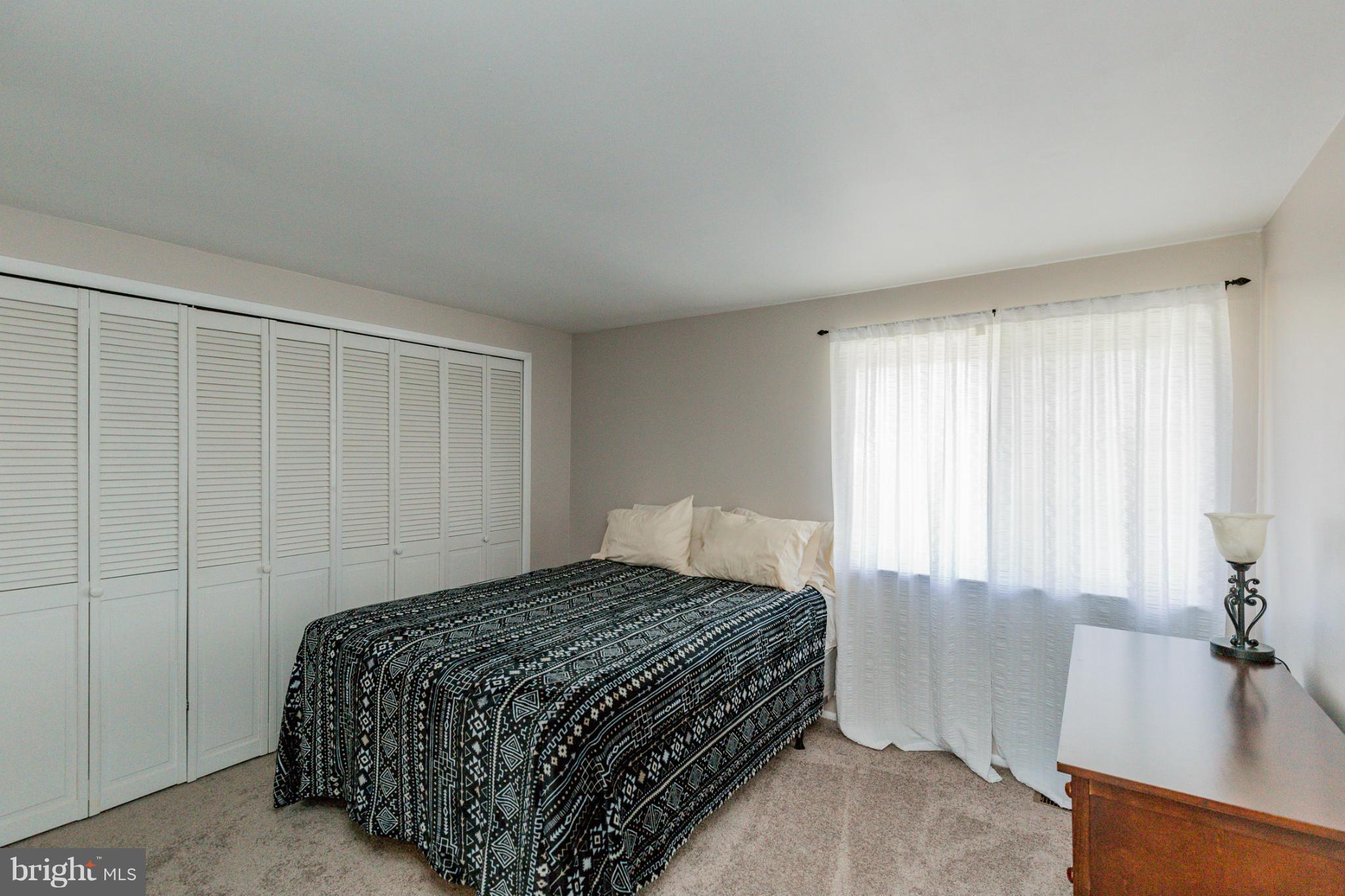 RAMBLING HILLS - Residential