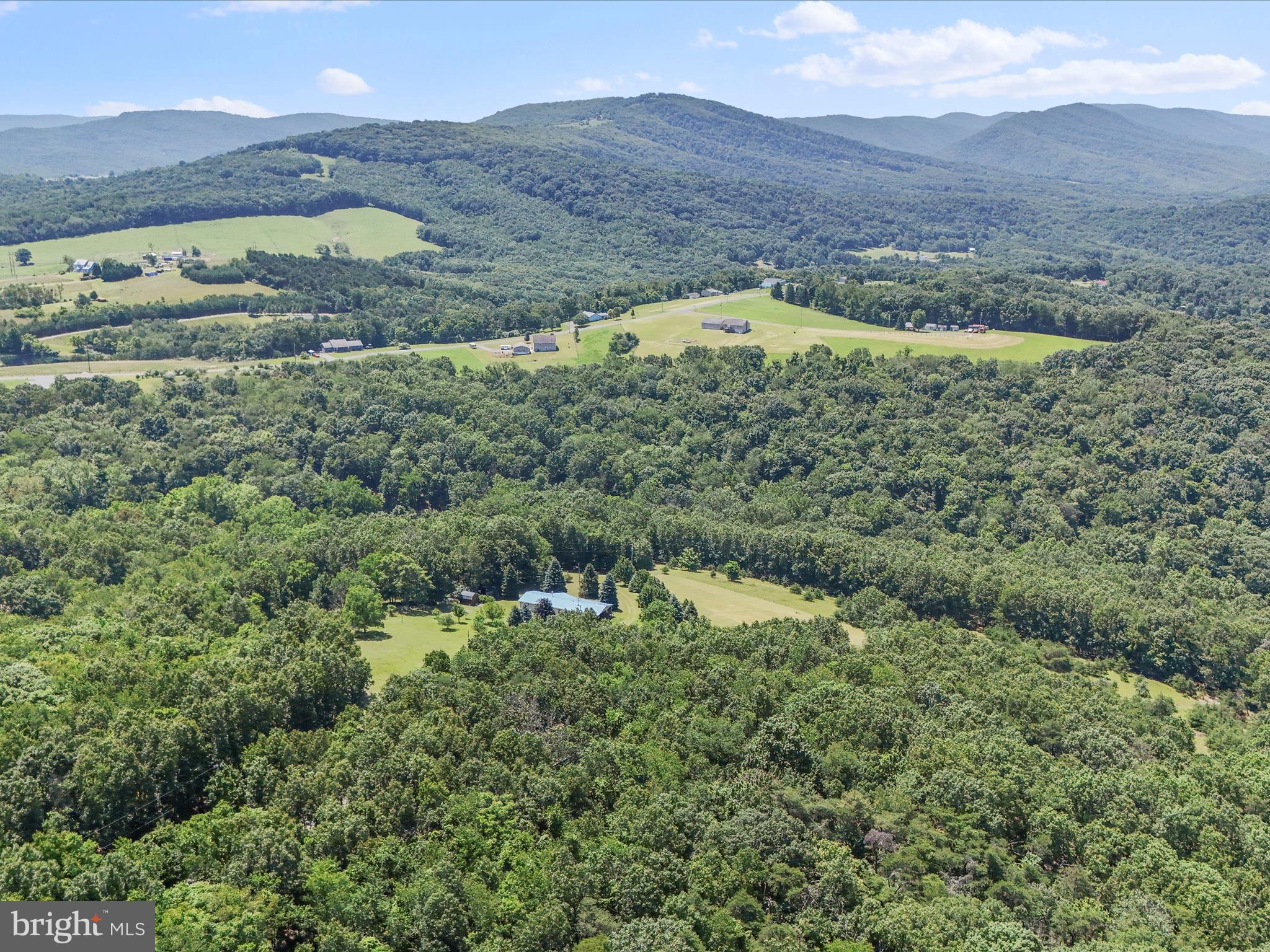 HIGH MOUNTAIN MEADOWS - Residential