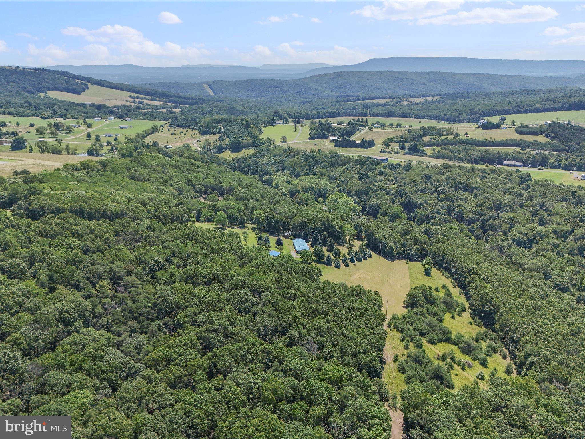 HIGH MOUNTAIN MEADOWS - Residential