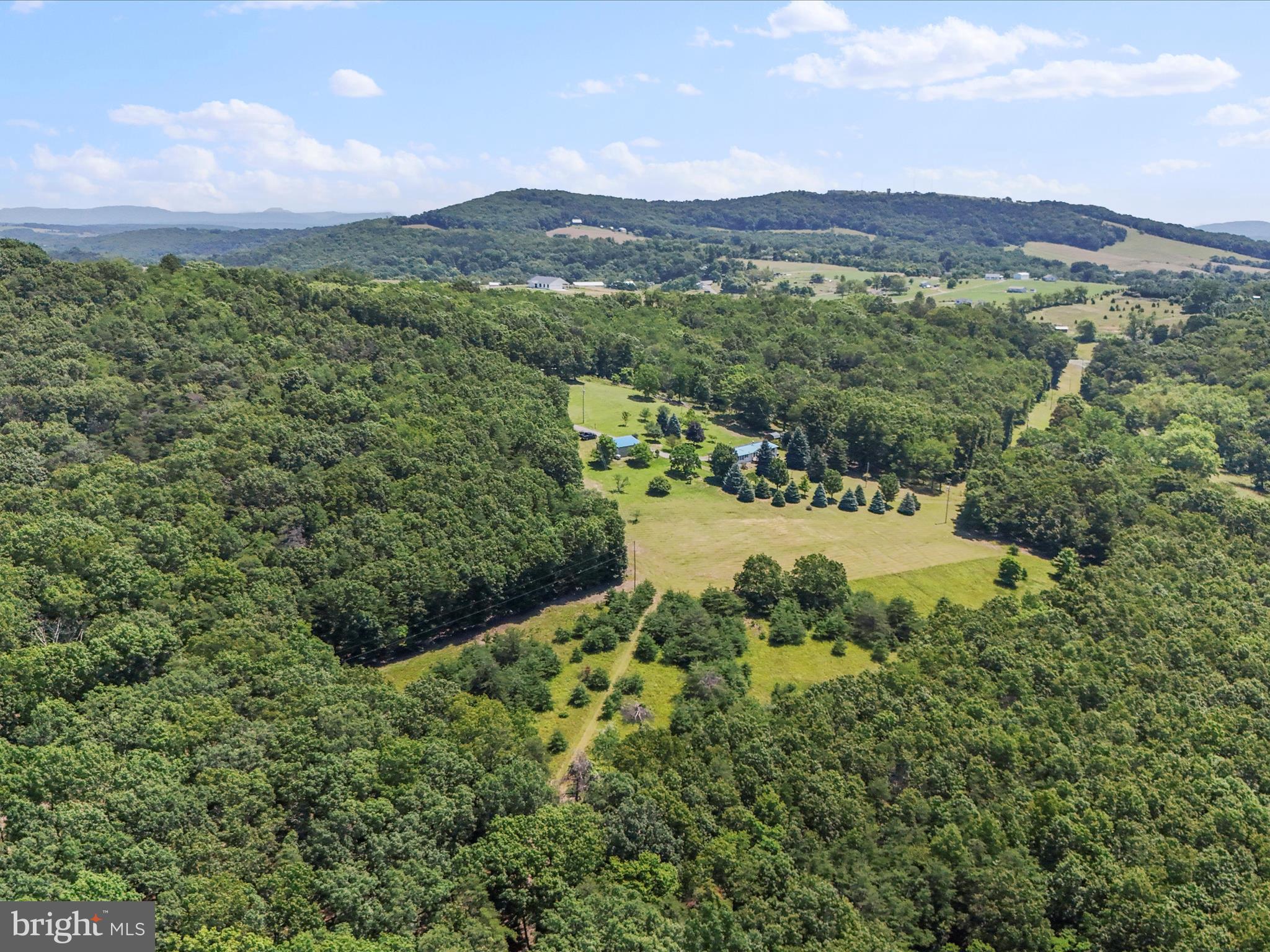 HIGH MOUNTAIN MEADOWS - Residential
