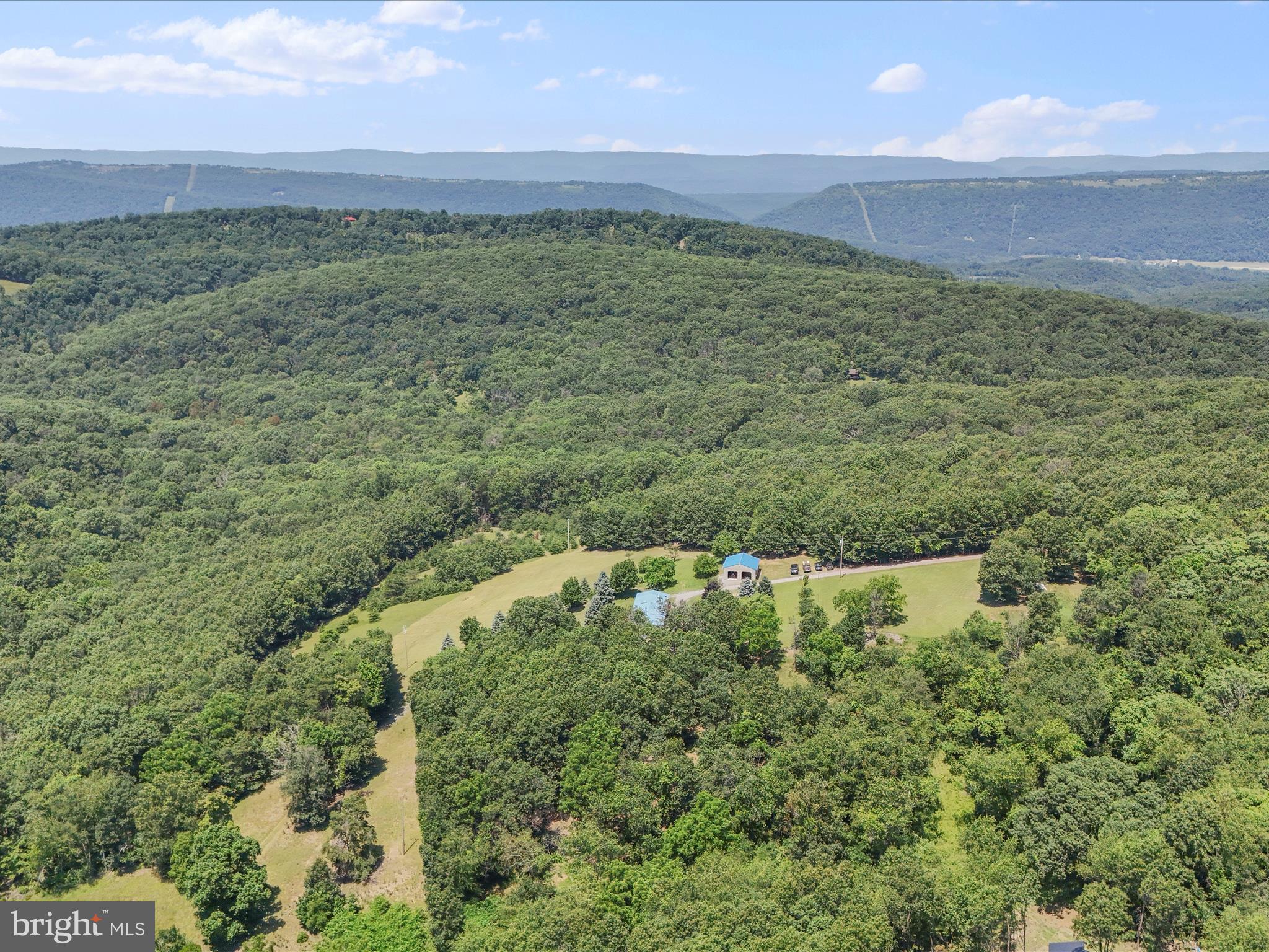 HIGH MOUNTAIN MEADOWS - Residential