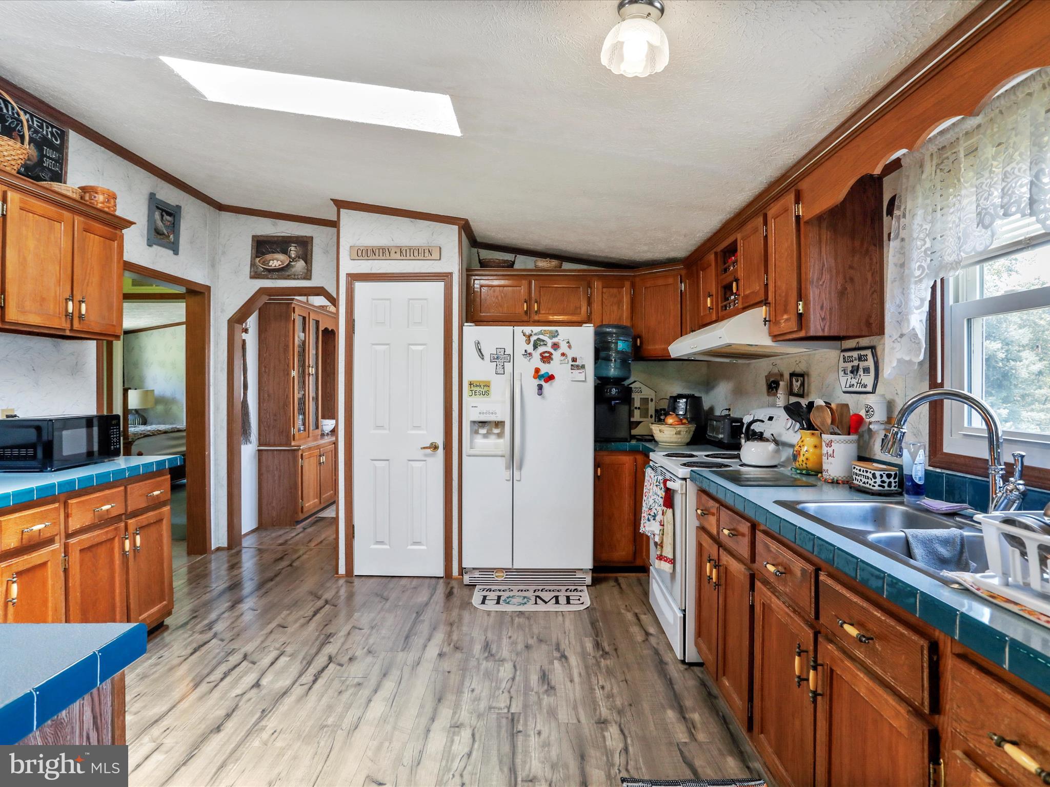 HIGH MOUNTAIN MEADOWS - Residential