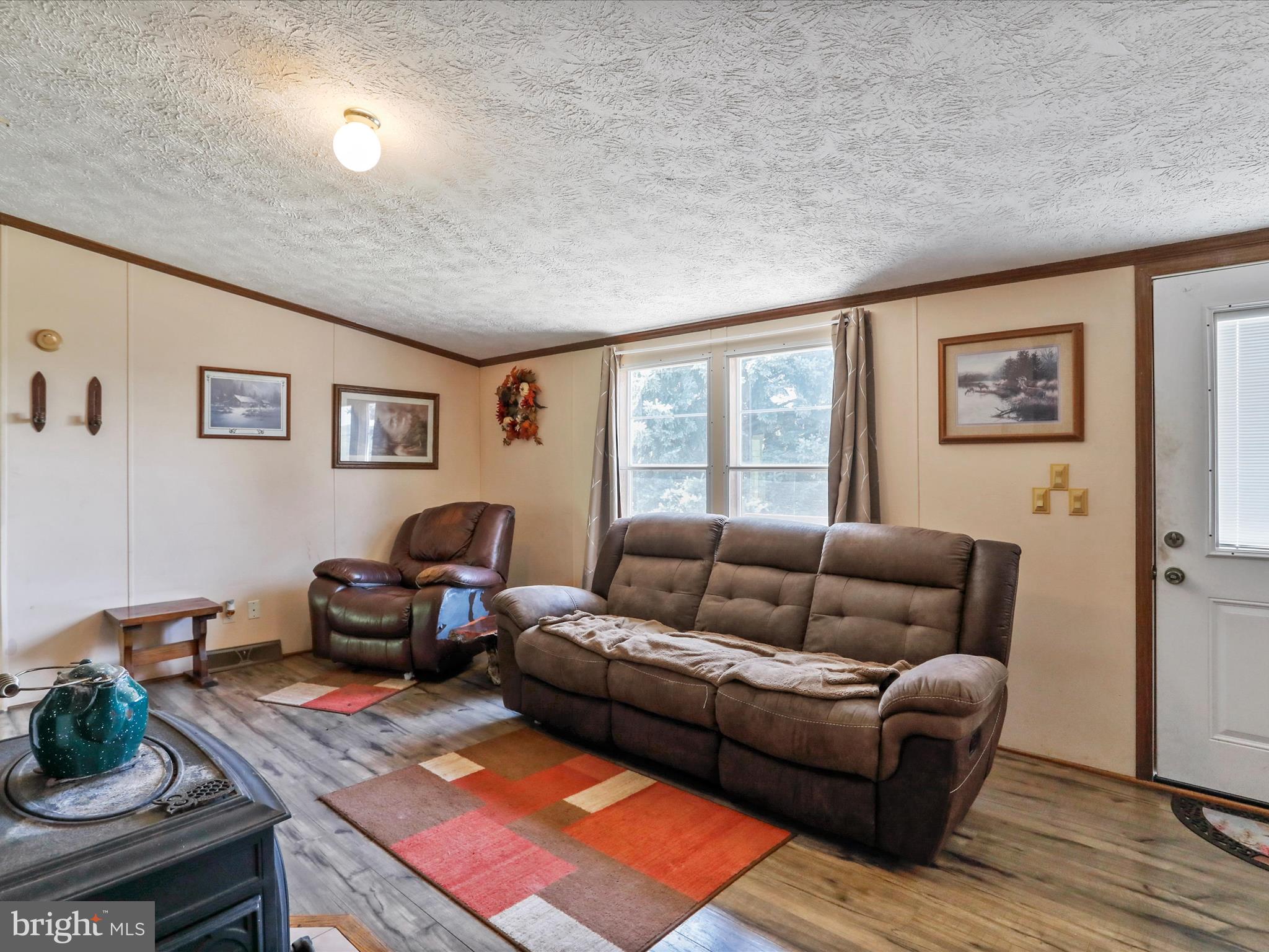 HIGH MOUNTAIN MEADOWS - Residential