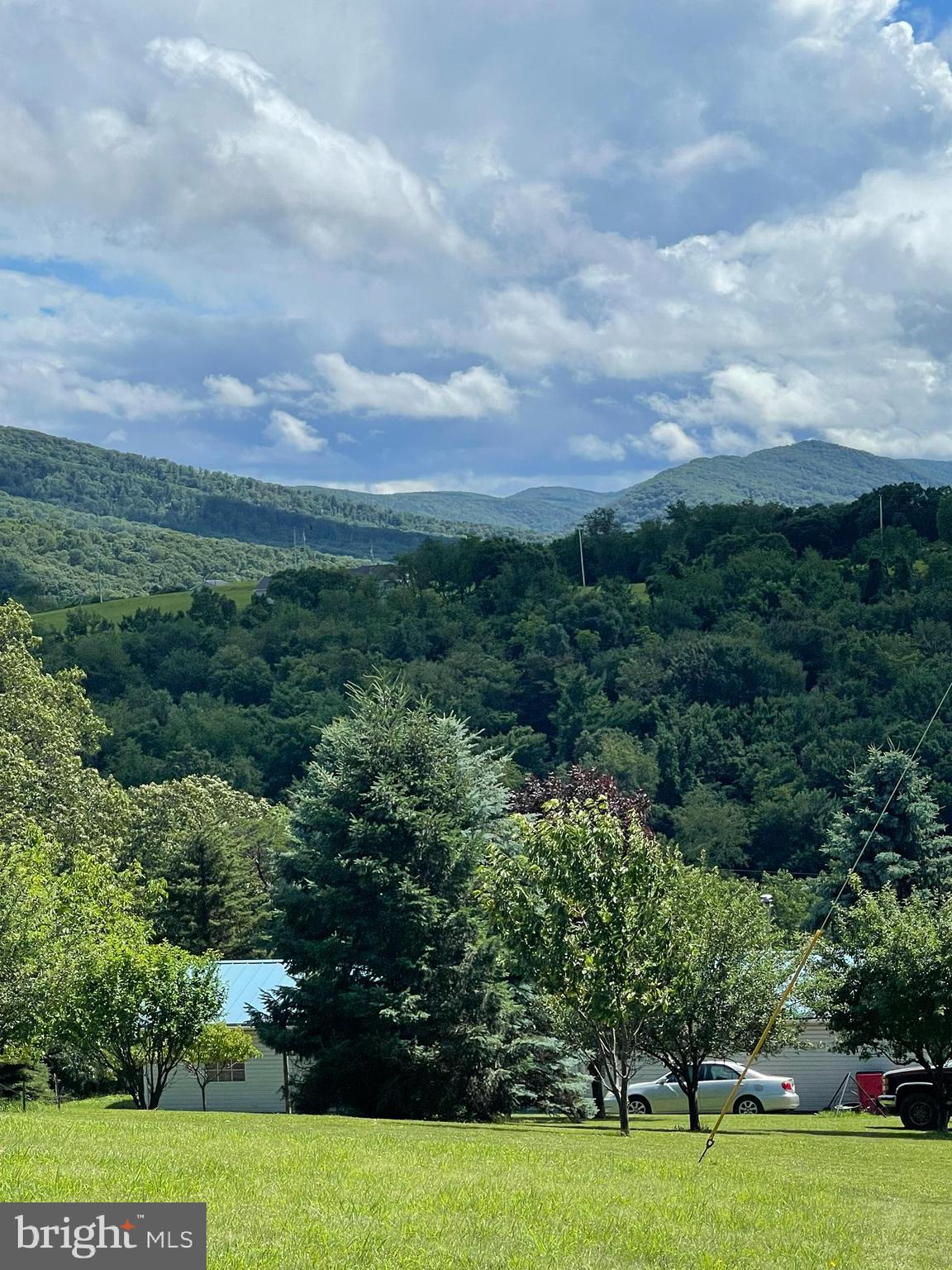 HIGH MOUNTAIN MEADOWS - Residential