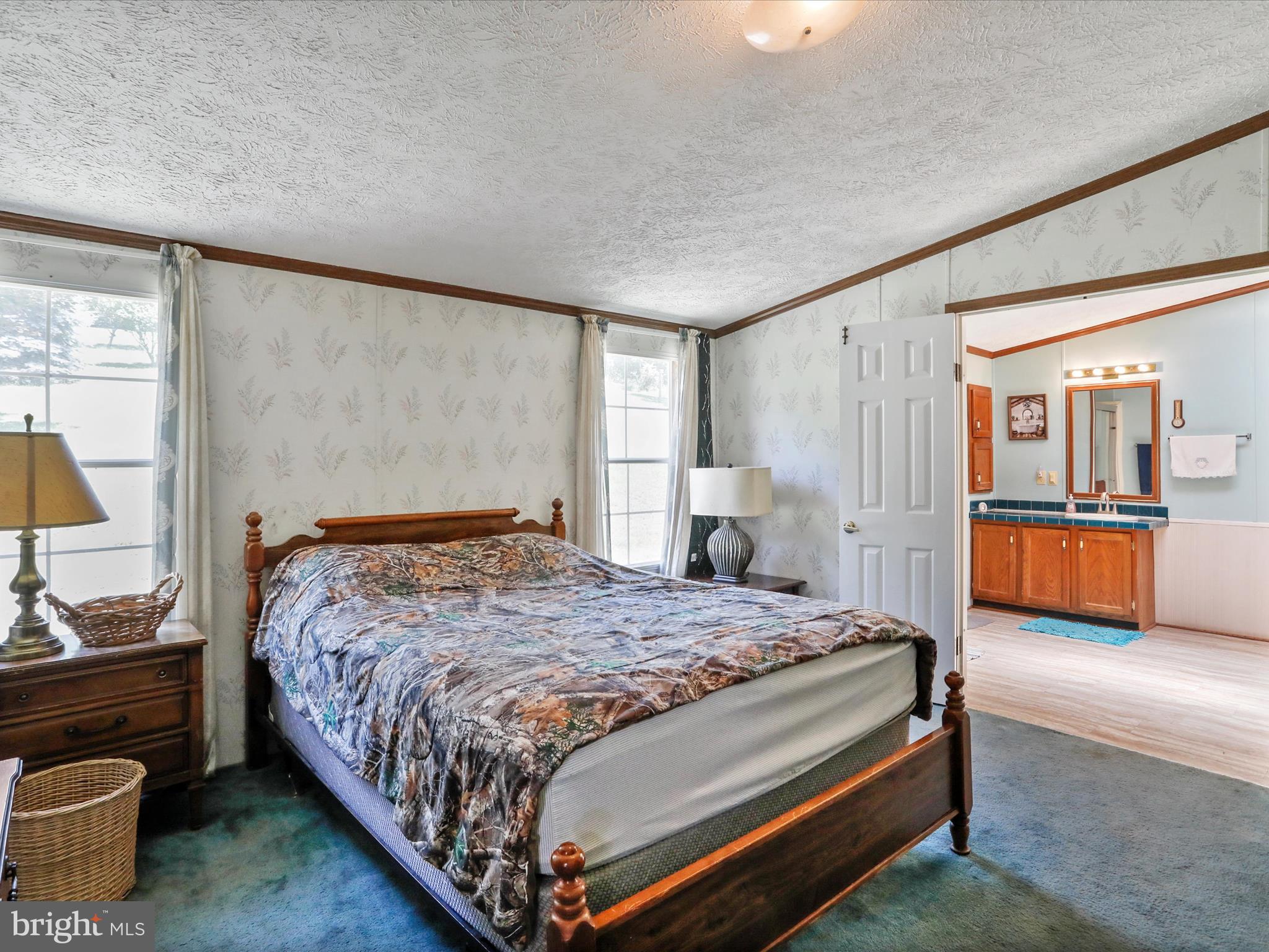 HIGH MOUNTAIN MEADOWS - Residential