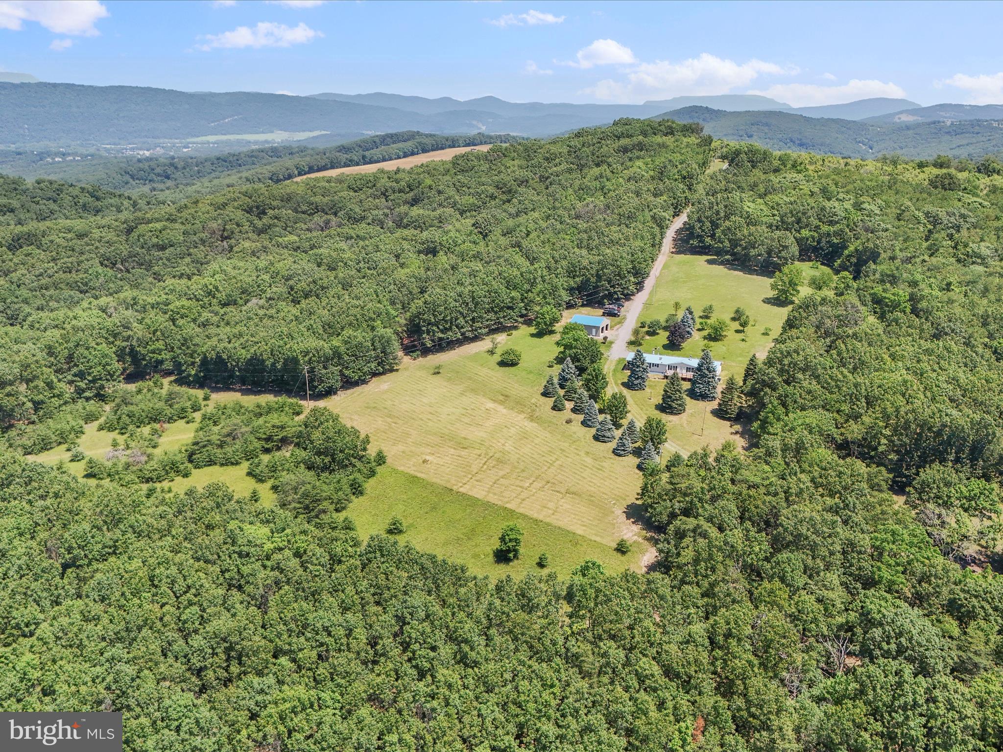 HIGH MOUNTAIN MEADOWS - Residential